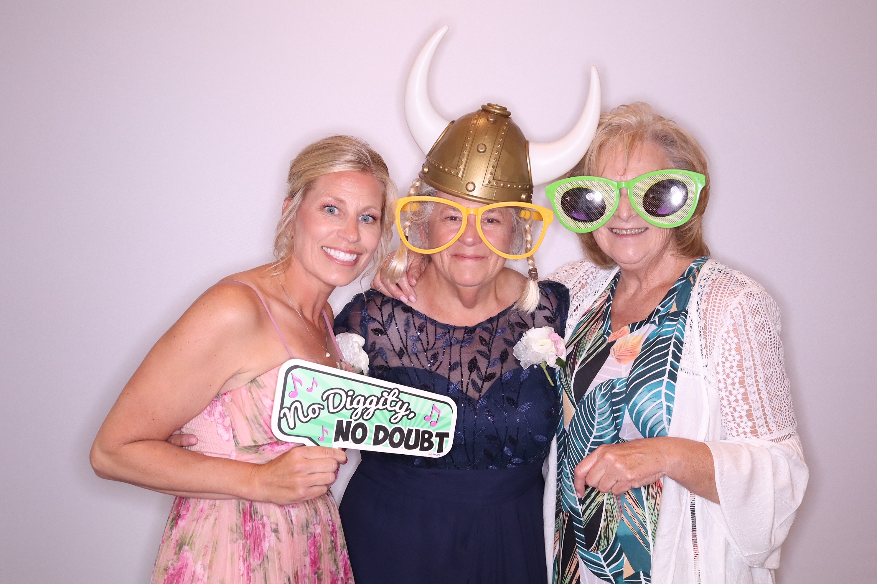 The Michel's Wedding | View more photos from the event at gallery.photoboothbillings.com/u/PhotoBoothBillings/The-Michels-Wedding