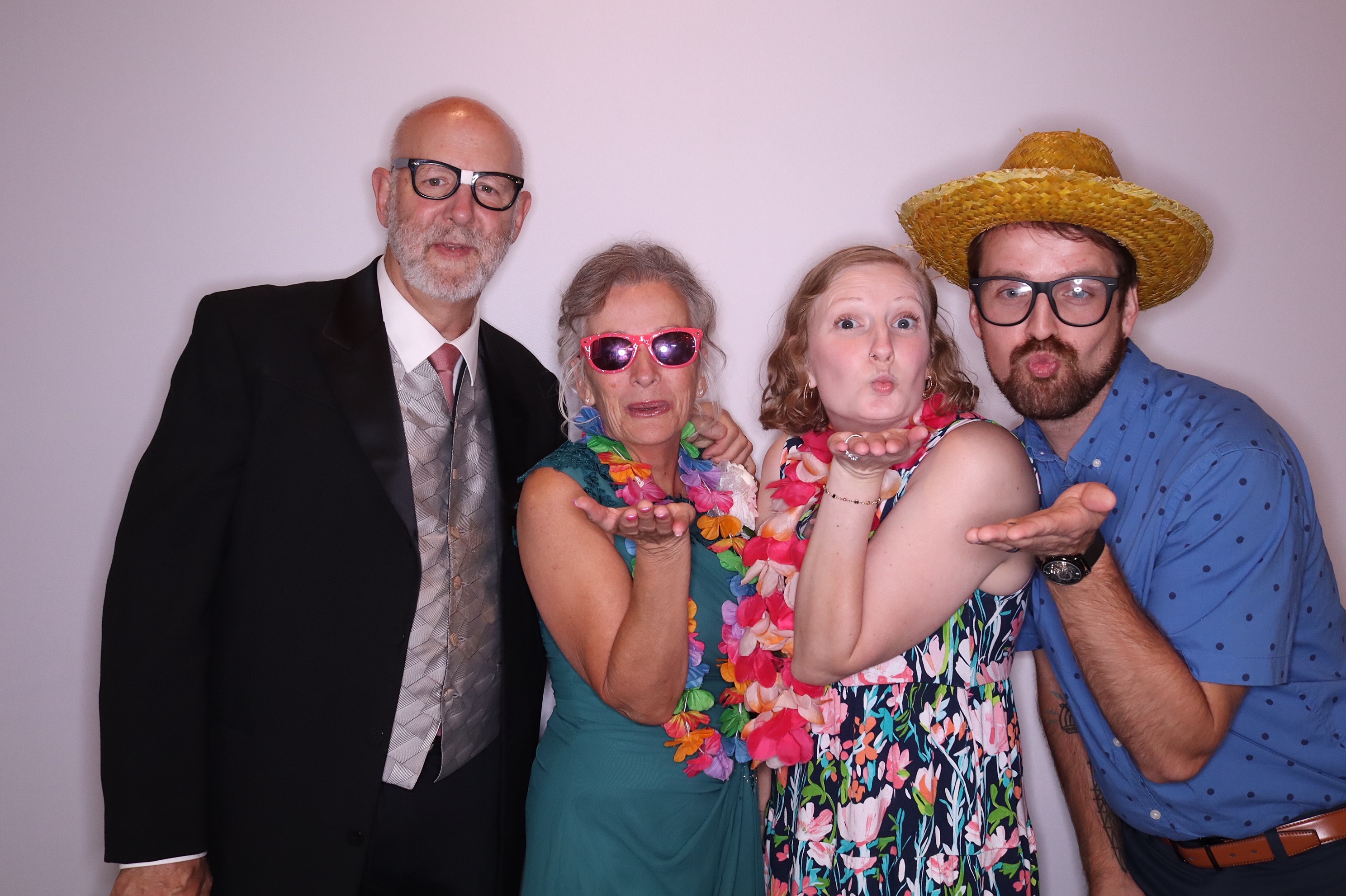 The Michel's Wedding | View more photos from the event at gallery.photoboothbillings.com/u/PhotoBoothBillings/The-Michels-Wedding