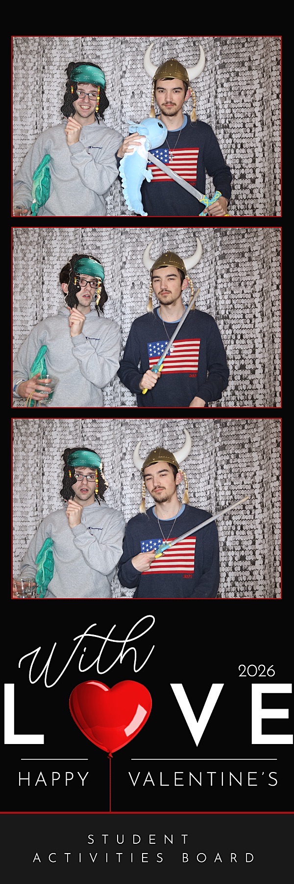Valentine's Day Party | View more photos from the event at gallery.photoboothbillings.com/u/PhotoBoothBillings/Valentines-Day-Party