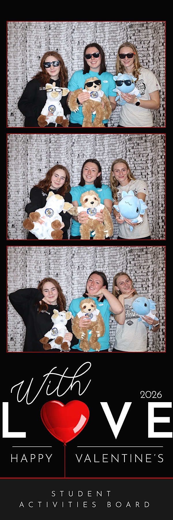Valentine's Day Party | View more photos from the event at gallery.photoboothbillings.com/u/PhotoBoothBillings/Valentines-Day-Party