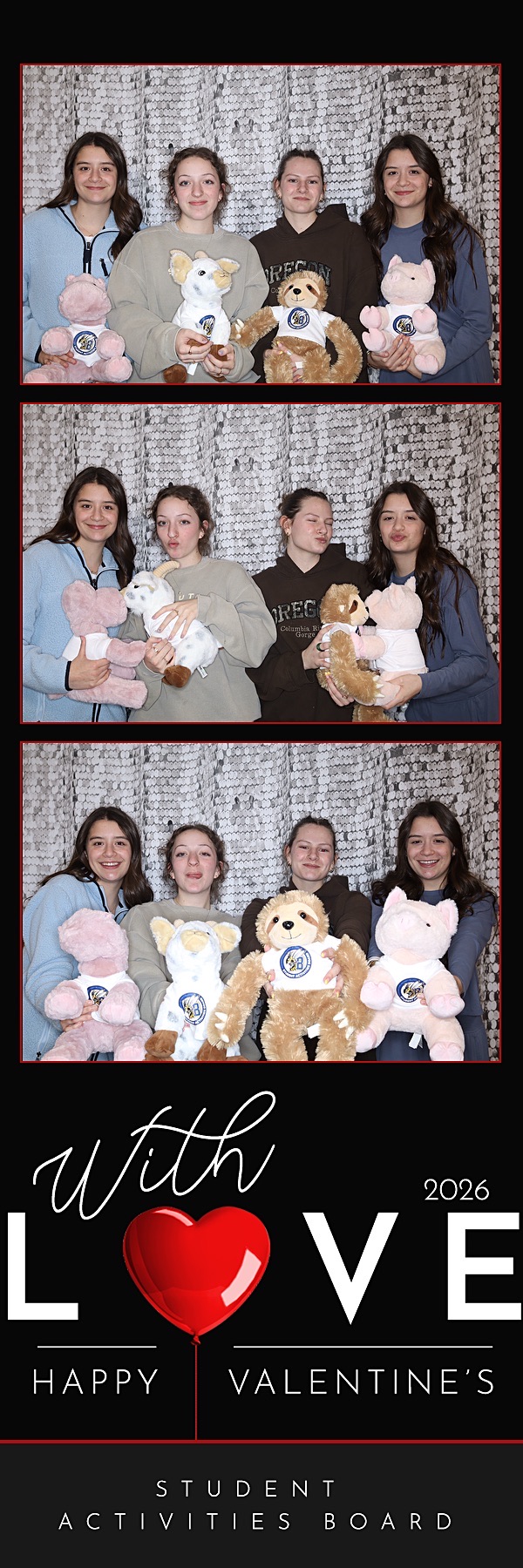 Valentine's Day Party | View more photos from the event at gallery.photoboothbillings.com/u/PhotoBoothBillings/Valentines-Day-Party