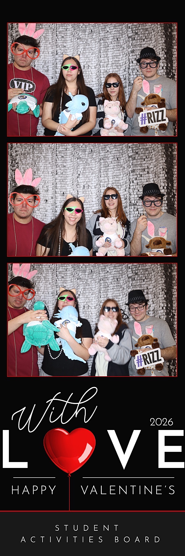 Valentine's Day Party | View more photos from the event at gallery.photoboothbillings.com/u/PhotoBoothBillings/Valentines-Day-Party