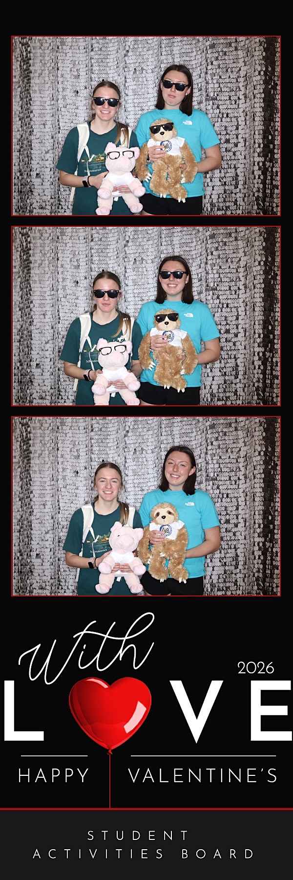Valentine's Day Party | View more photos from the event at gallery.photoboothbillings.com/u/PhotoBoothBillings/Valentines-Day-Party
