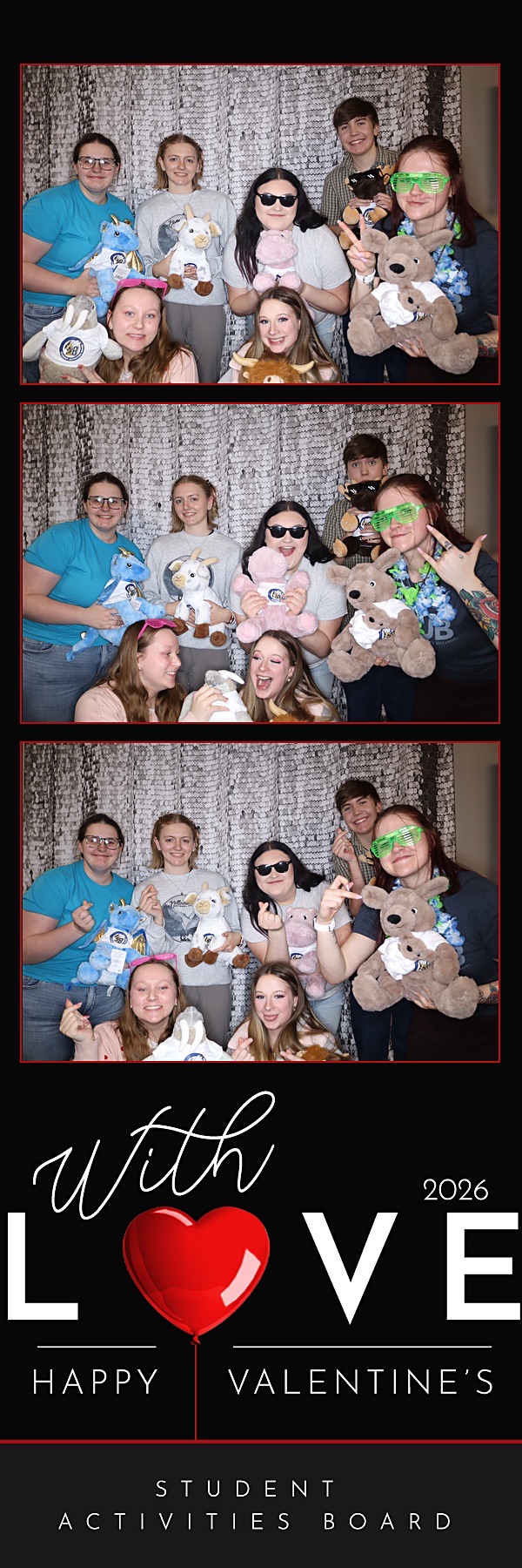 Valentine's Day Party | View more photos from the event at gallery.photoboothbillings.com/u/PhotoBoothBillings/Valentines-Day-Party