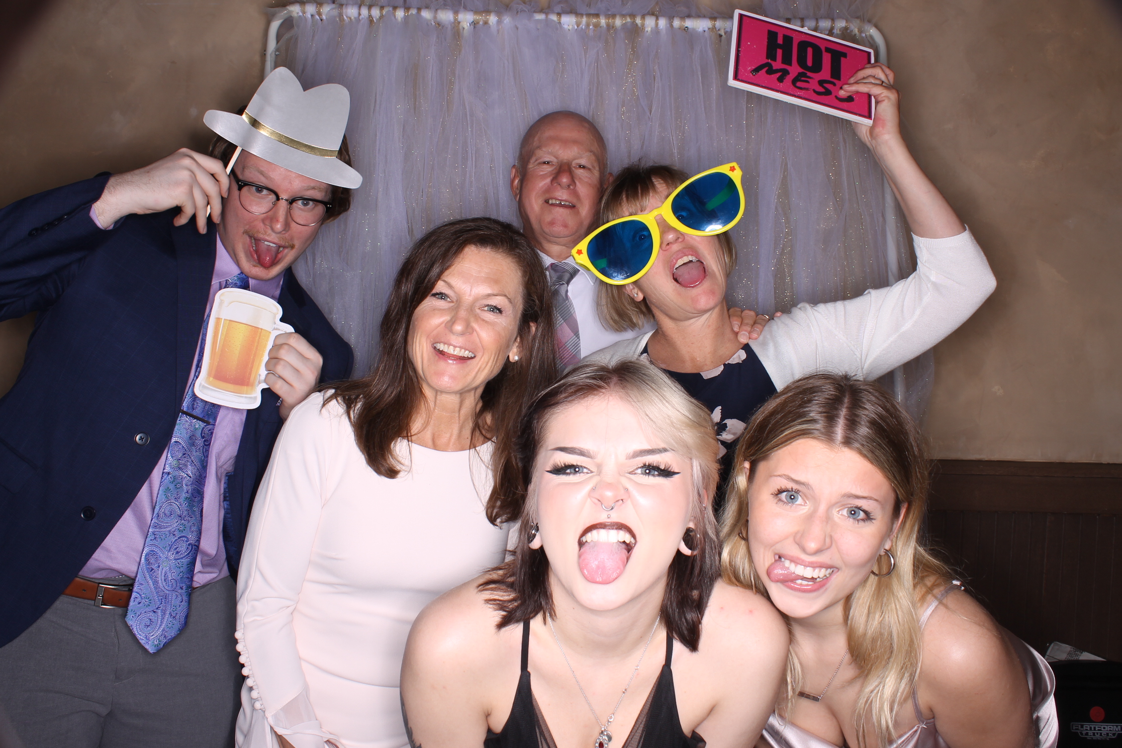 Monica & Shane | View more photos from the event at gallery.photoboothcincy.com/u/PhotoBoothCincy/Monica-Shane