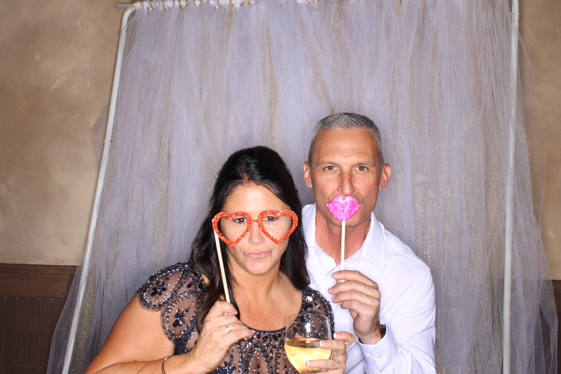 Monica & Shane | View more photos from the event at gallery.photoboothcincy.com/u/PhotoBoothCincy/Monica-Shane