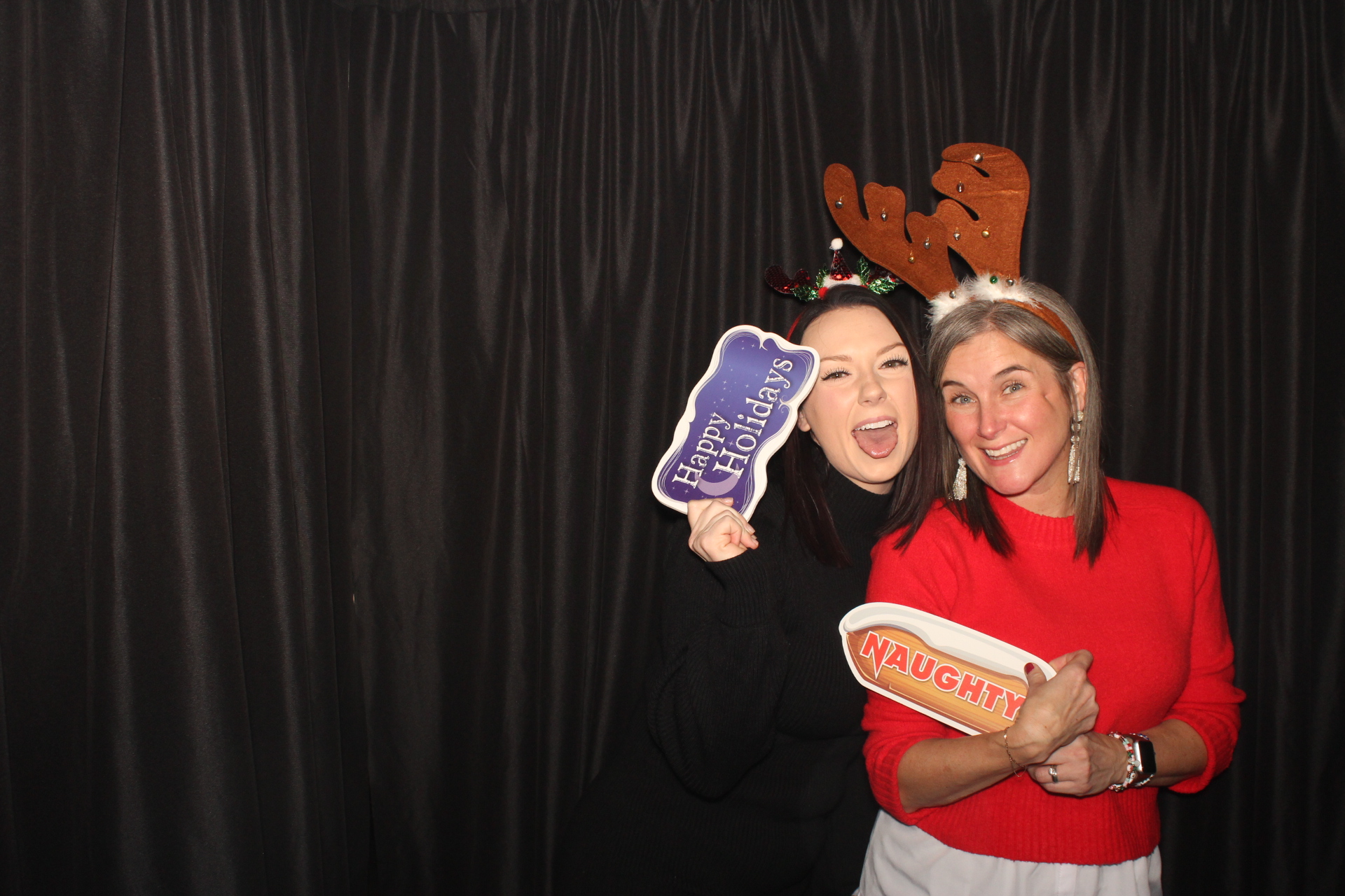 A1 Mechanical Holiday Party | View more photos from the event at gallery.photoboothcincy.com/u/PhotoBoothCincy/A1-Mechanical-Holiday-Party