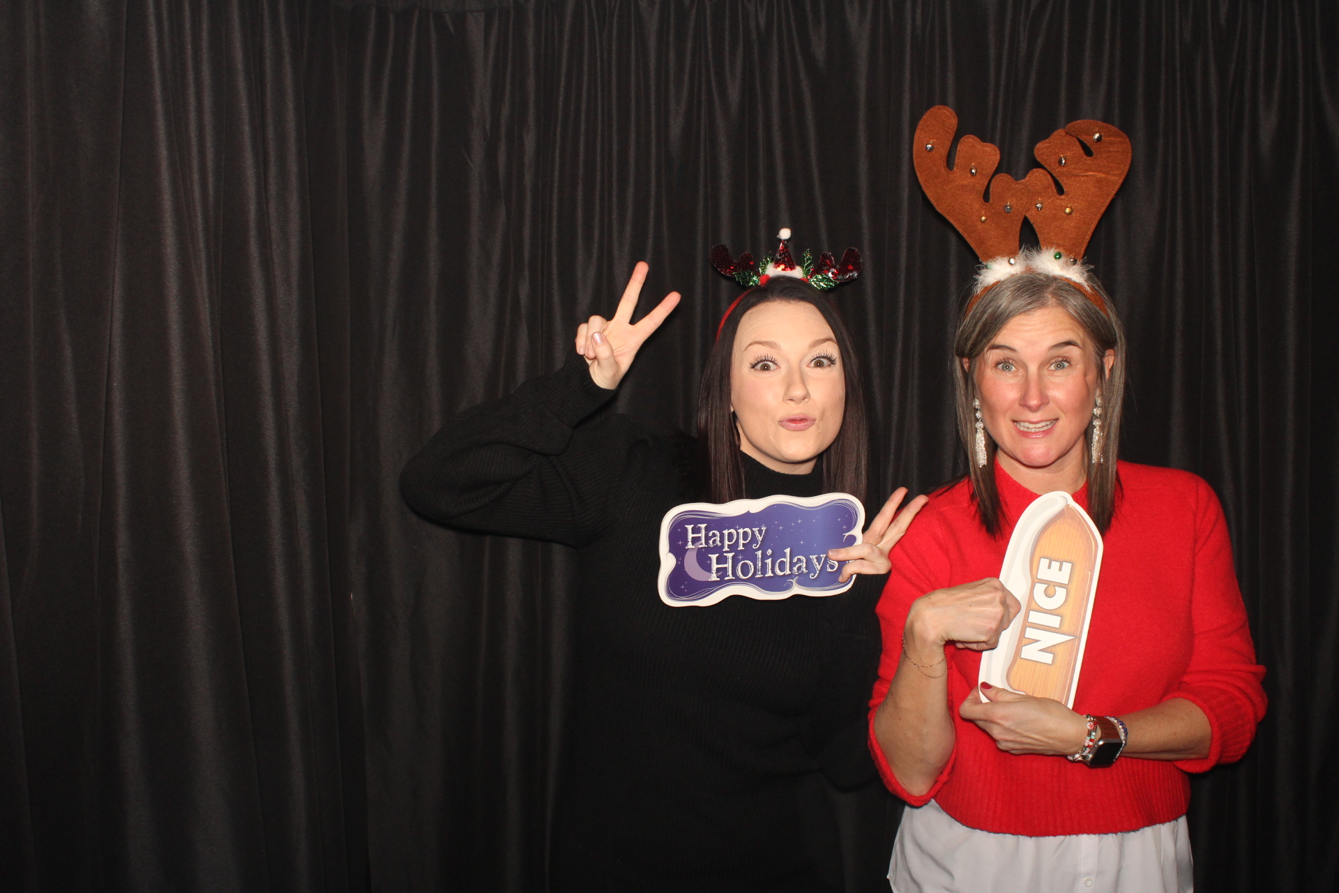 A1 Mechanical Holiday Party | View more photos from the event at gallery.photoboothcincy.com/u/PhotoBoothCincy/A1-Mechanical-Holiday-Party