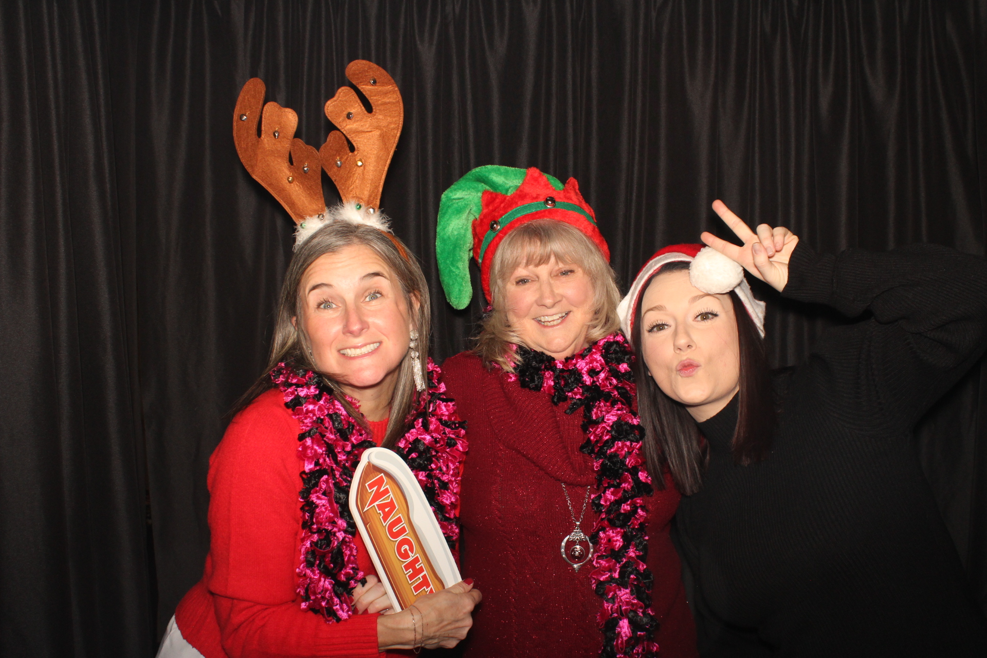 A1 Mechanical Holiday Party | View more photos from the event at gallery.photoboothcincy.com/u/PhotoBoothCincy/A1-Mechanical-Holiday-Party
