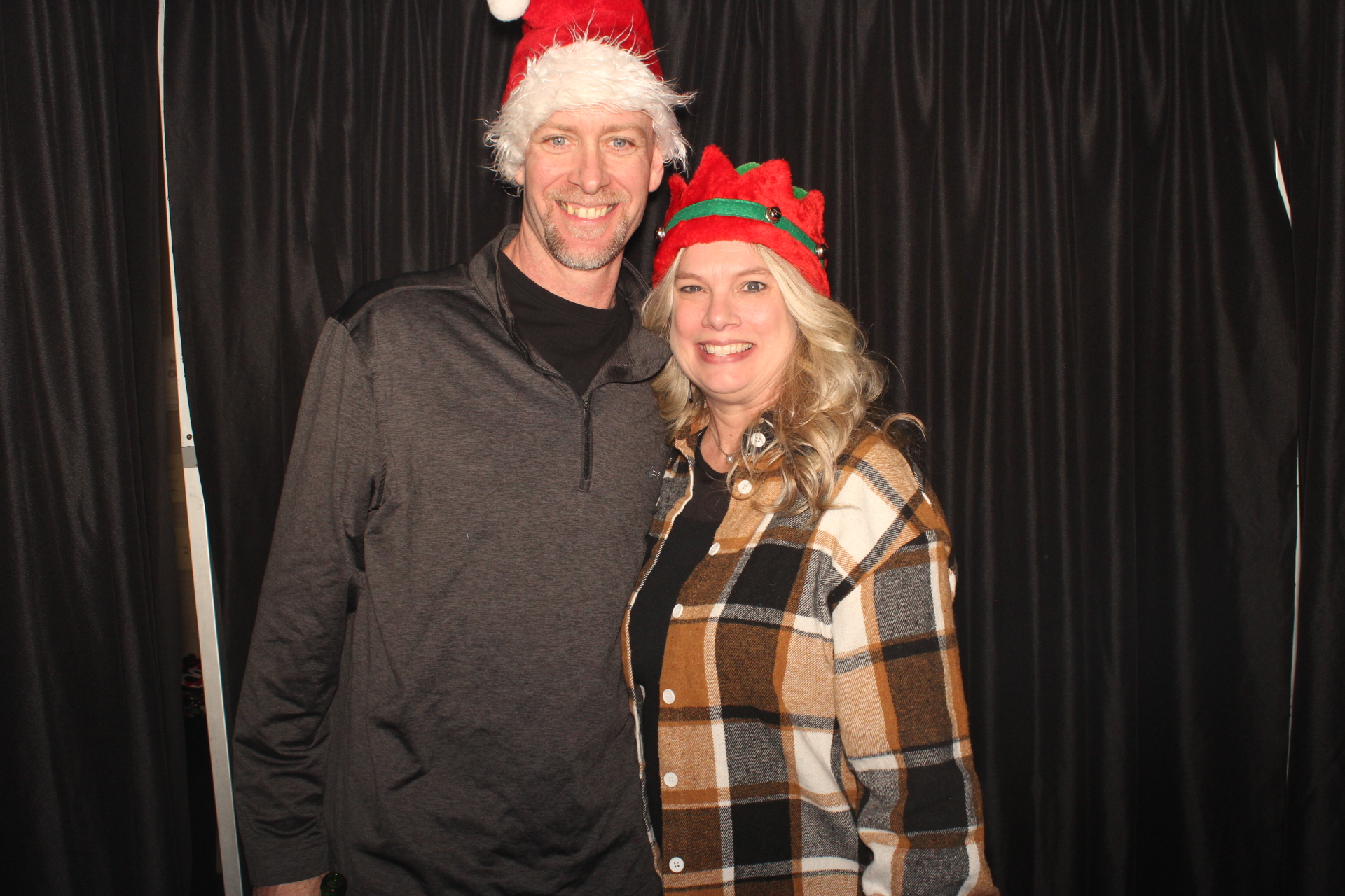 A1 Mechanical Holiday Party | View more photos from the event at gallery.photoboothcincy.com/u/PhotoBoothCincy/A1-Mechanical-Holiday-Party