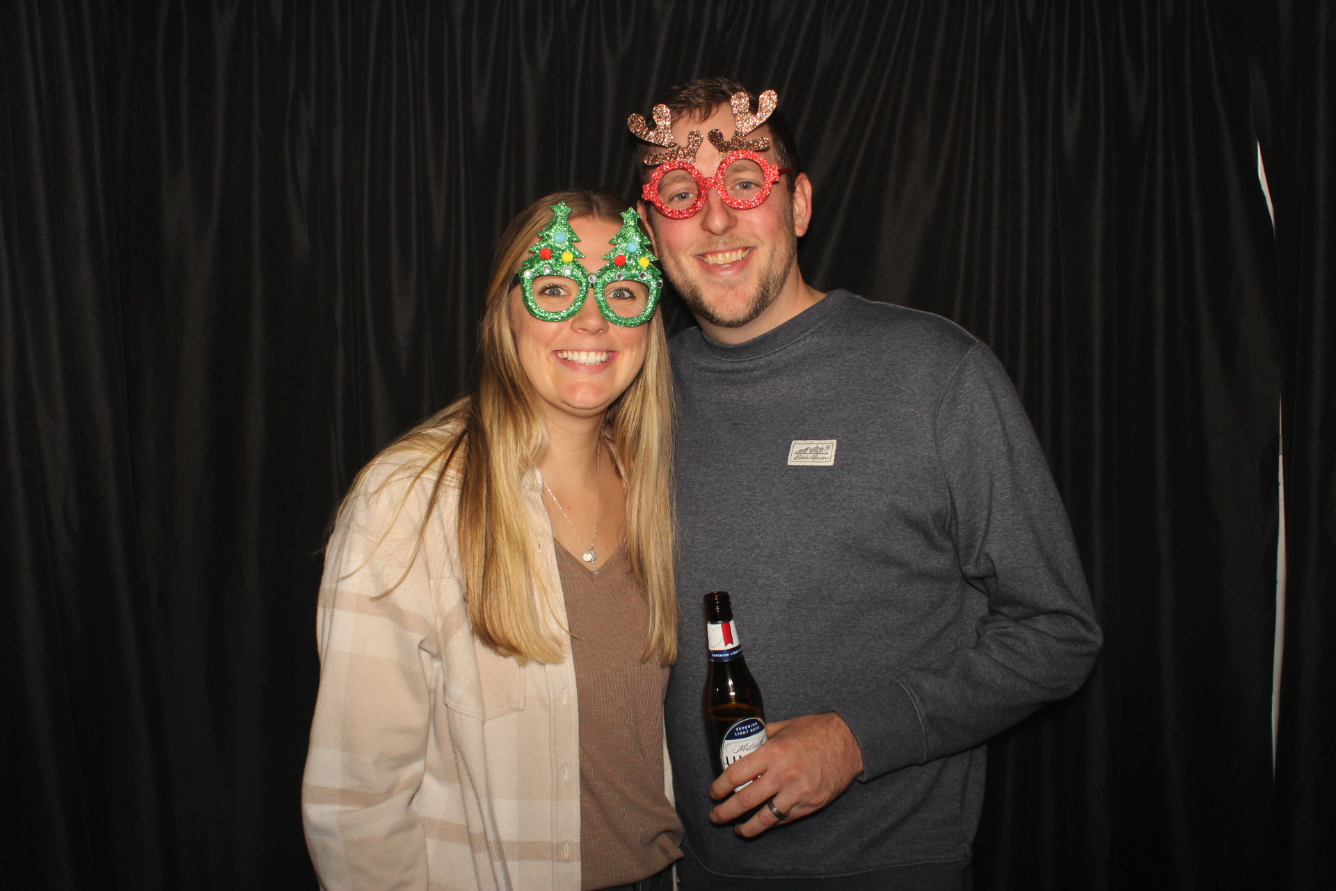 A1 Mechanical Holiday Party | View more photos from the event at gallery.photoboothcincy.com/u/PhotoBoothCincy/A1-Mechanical-Holiday-Party