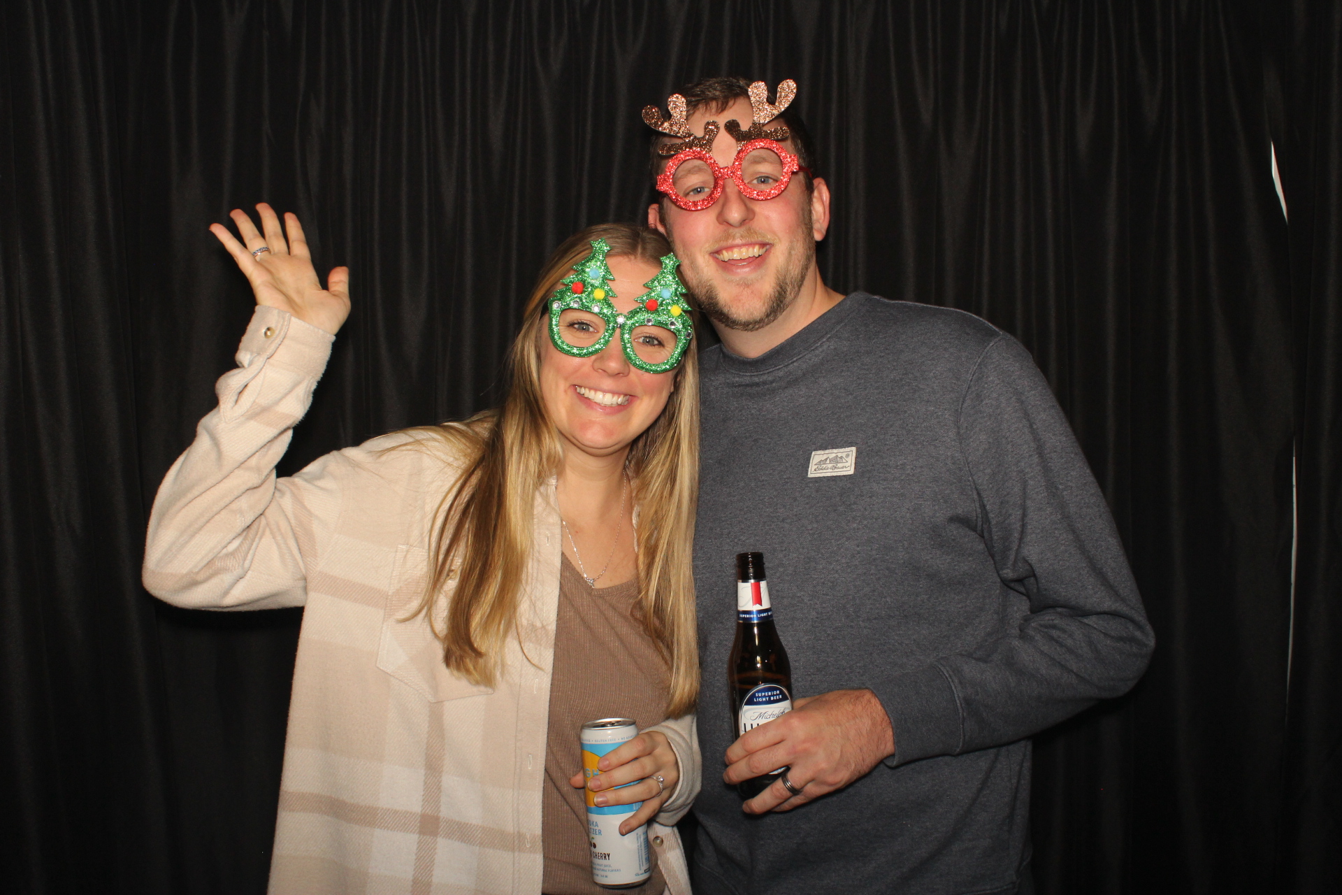 A1 Mechanical Holiday Party | View more photos from the event at gallery.photoboothcincy.com/u/PhotoBoothCincy/A1-Mechanical-Holiday-Party