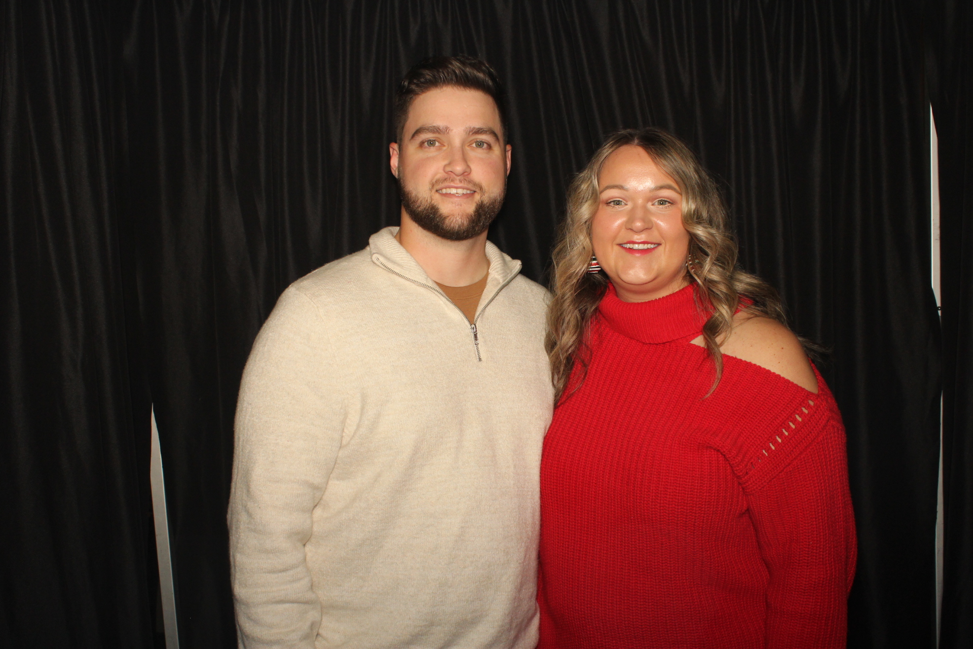 A1 Mechanical Holiday Party | View more photos from the event at gallery.photoboothcincy.com/u/PhotoBoothCincy/A1-Mechanical-Holiday-Party