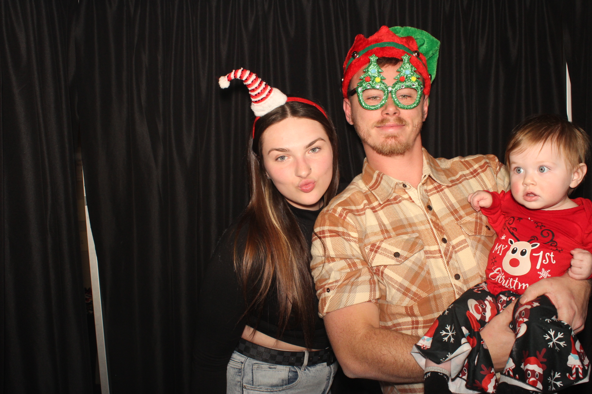 A1 Mechanical Holiday Party | View more photos from the event at gallery.photoboothcincy.com/u/PhotoBoothCincy/A1-Mechanical-Holiday-Party