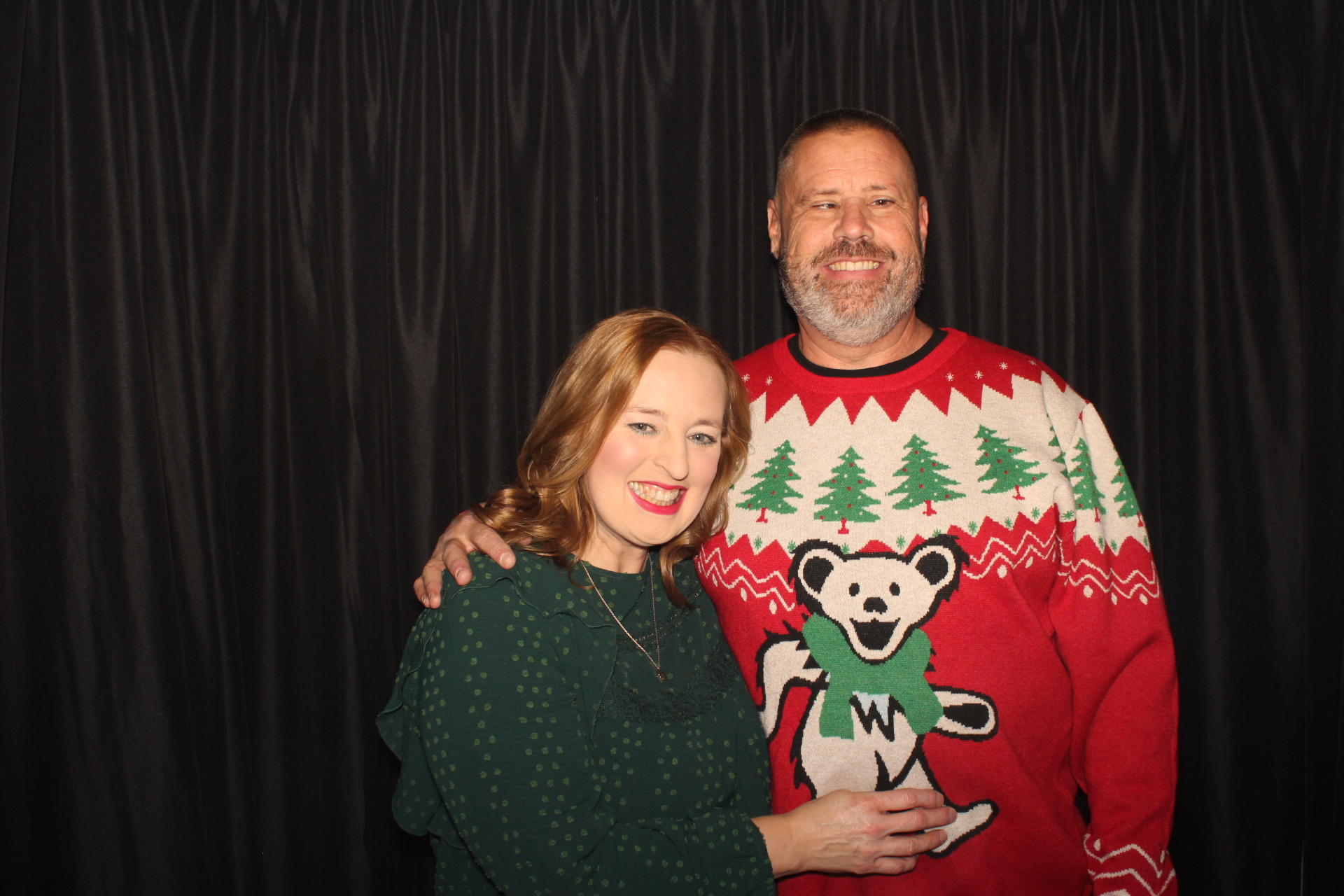 A1 Mechanical Holiday Party | View more photos from the event at gallery.photoboothcincy.com/u/PhotoBoothCincy/A1-Mechanical-Holiday-Party