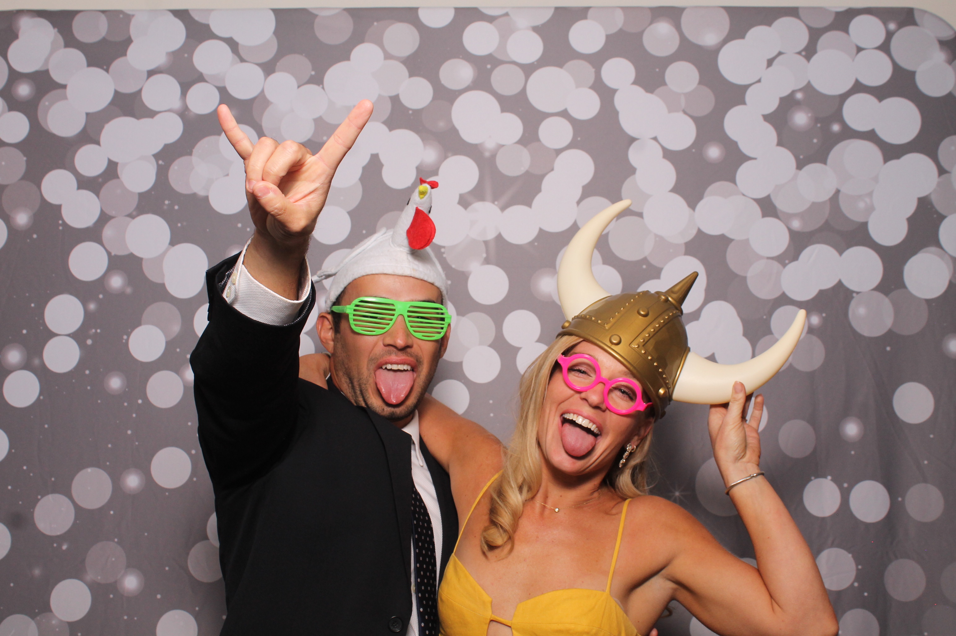Abby & Zach  | View more photos from the event at gallery.photoboothcincy.com/u/PhotoBoothCincy/Abby-Zach
