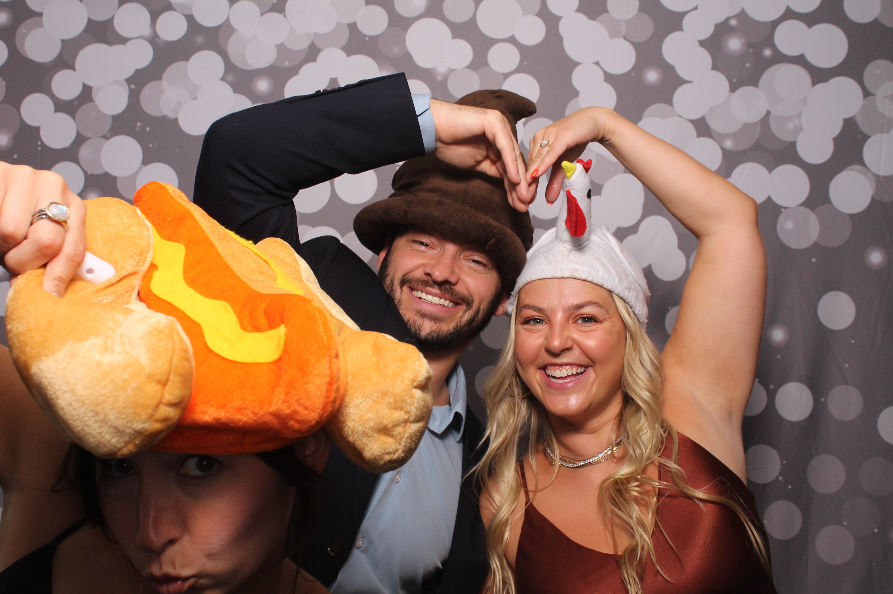 Abby & Zach  | View more photos from the event at gallery.photoboothcincy.com/u/PhotoBoothCincy/Abby-Zach