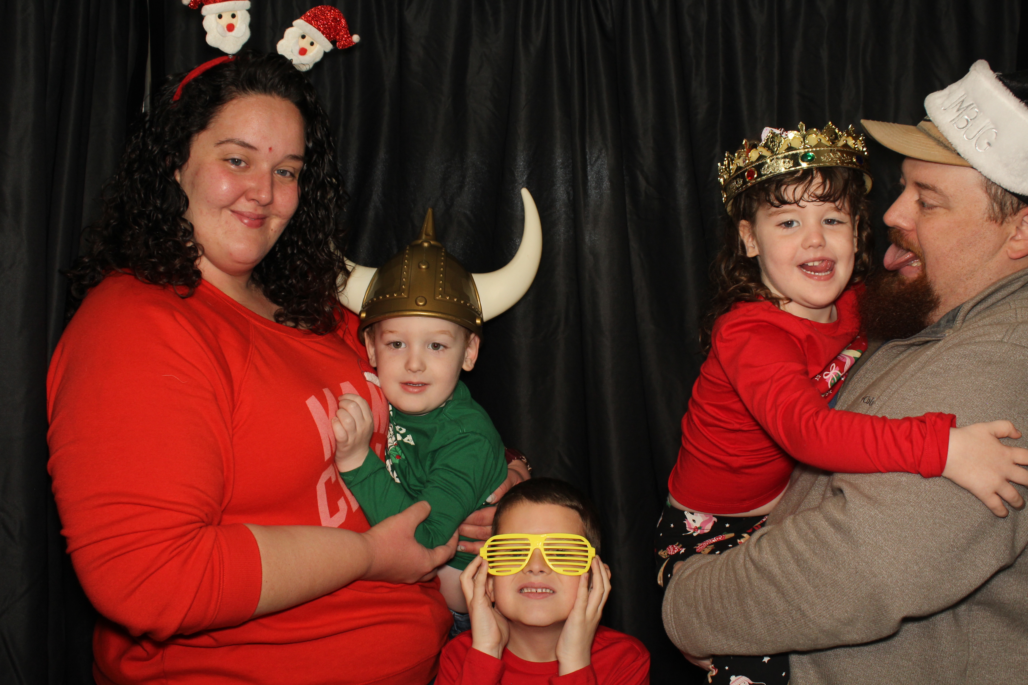 Alkermes Breakfast With Santa | View more photos from the event at gallery.photoboothcincy.com/u/PhotoBoothCincy/Alkermes-Breakfast-With-Santa