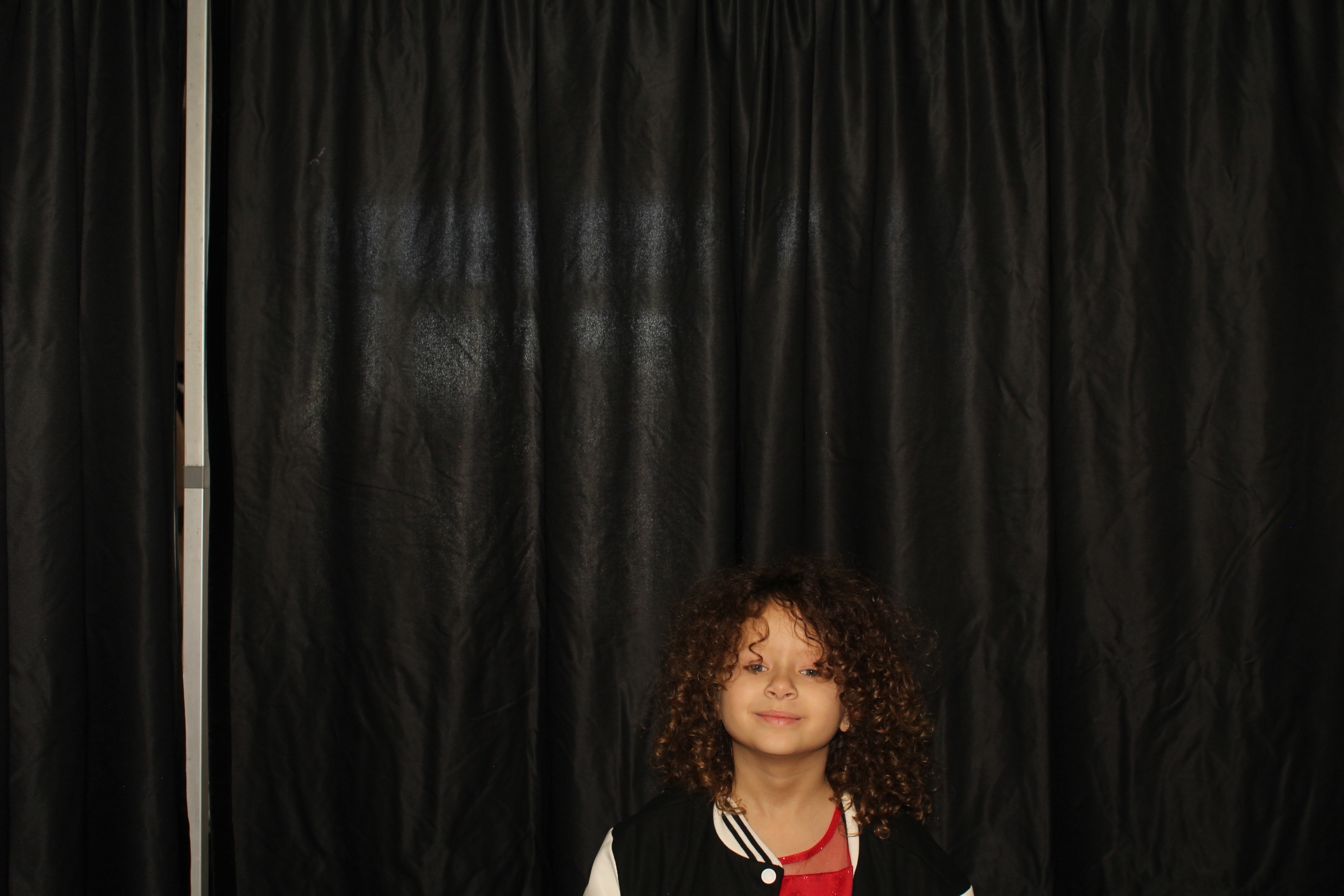 Alkermes Breakfast With Santa | View more photos from the event at gallery.photoboothcincy.com/u/PhotoBoothCincy/Alkermes-Breakfast-With-Santa-0