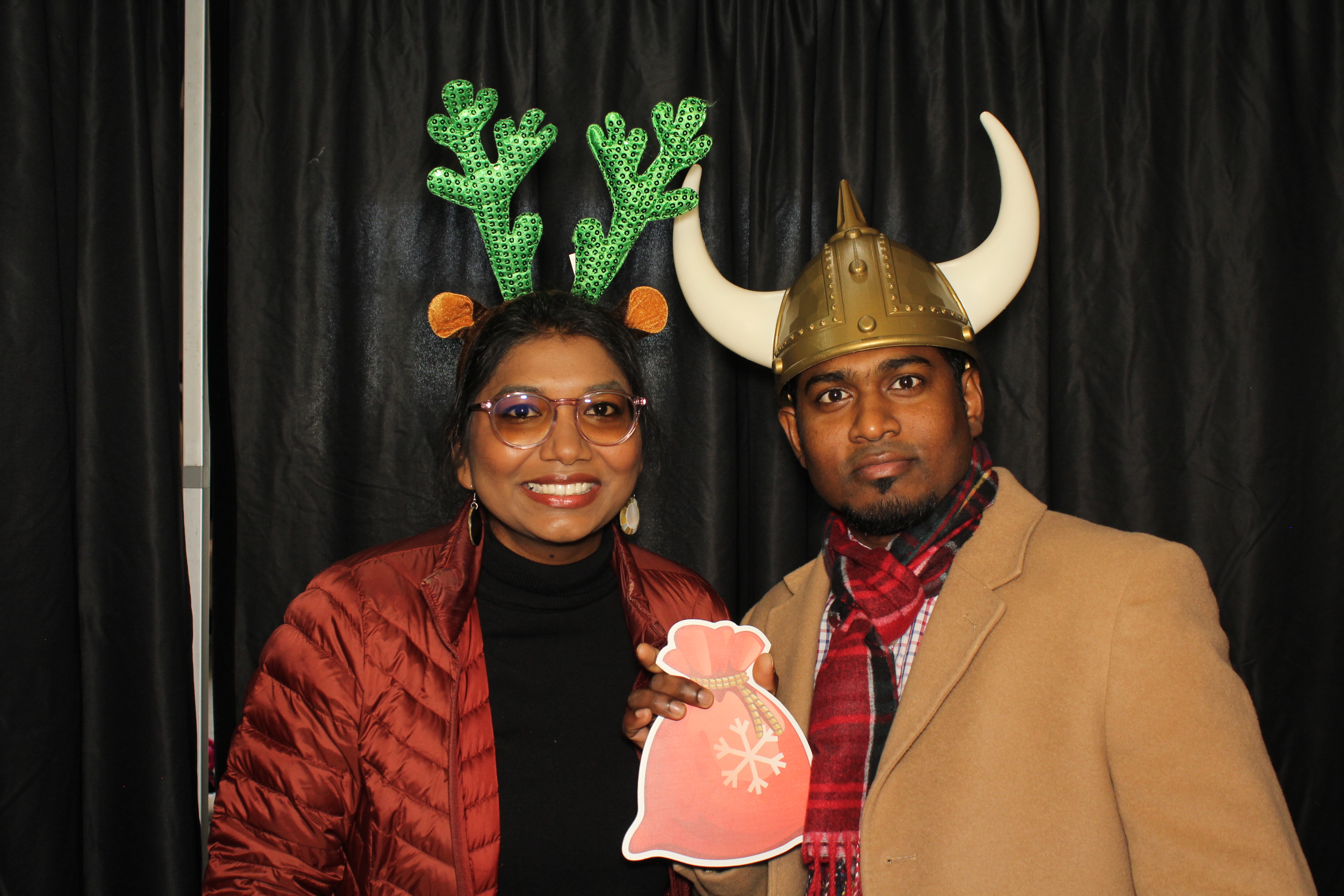 Alkermes Breakfast With Santa | View more photos from the event at gallery.photoboothcincy.com/u/PhotoBoothCincy/Alkermes-Breakfast-With-Santa