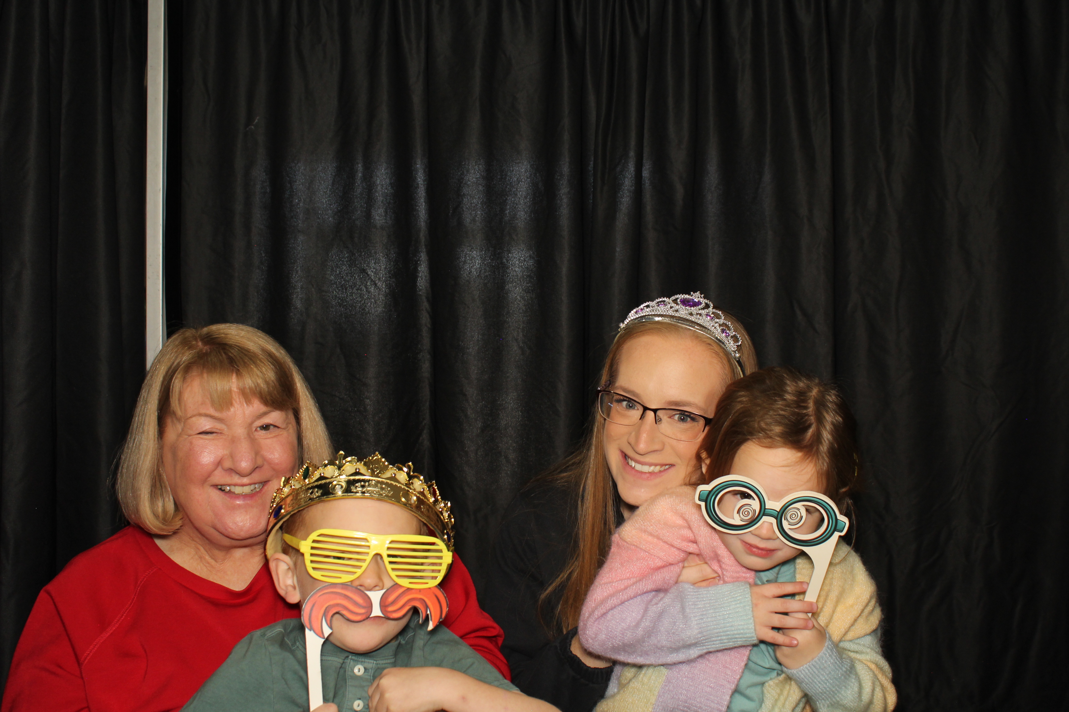 Alkermes Breakfast With Santa | View more photos from the event at gallery.photoboothcincy.com/u/PhotoBoothCincy/Alkermes-Breakfast-With-Santa