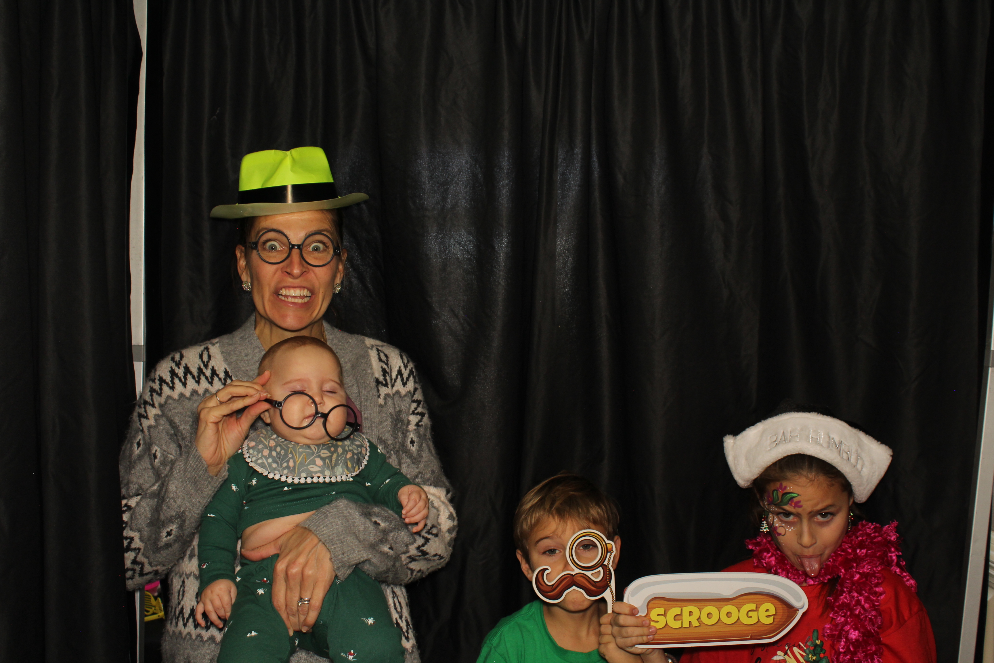Alkermes Breakfast With Santa | View more photos from the event at gallery.photoboothcincy.com/u/PhotoBoothCincy/Alkermes-Breakfast-With-Santa