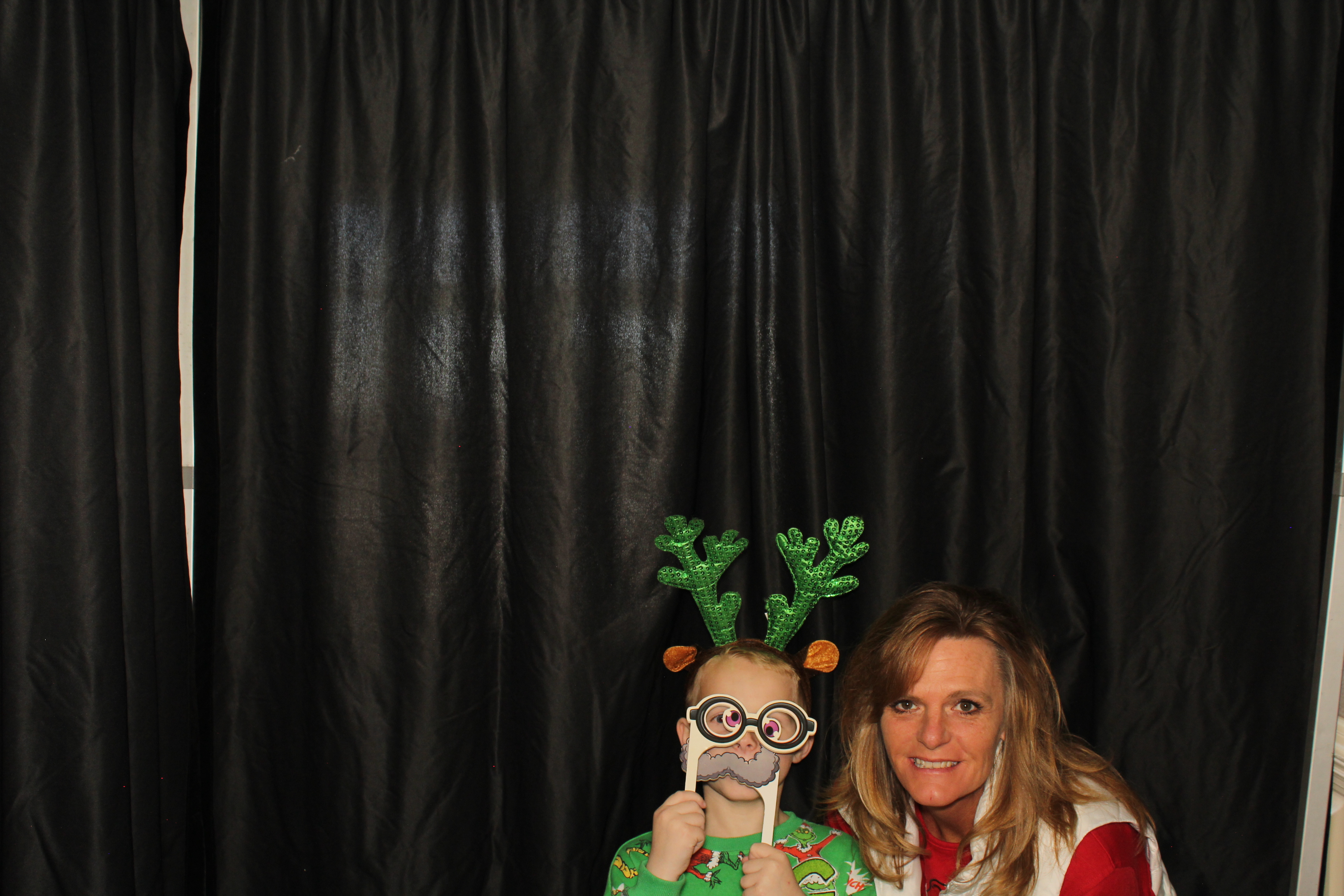 Alkermes Breakfast With Santa | View more photos from the event at gallery.photoboothcincy.com/u/PhotoBoothCincy/Alkermes-Breakfast-With-Santa