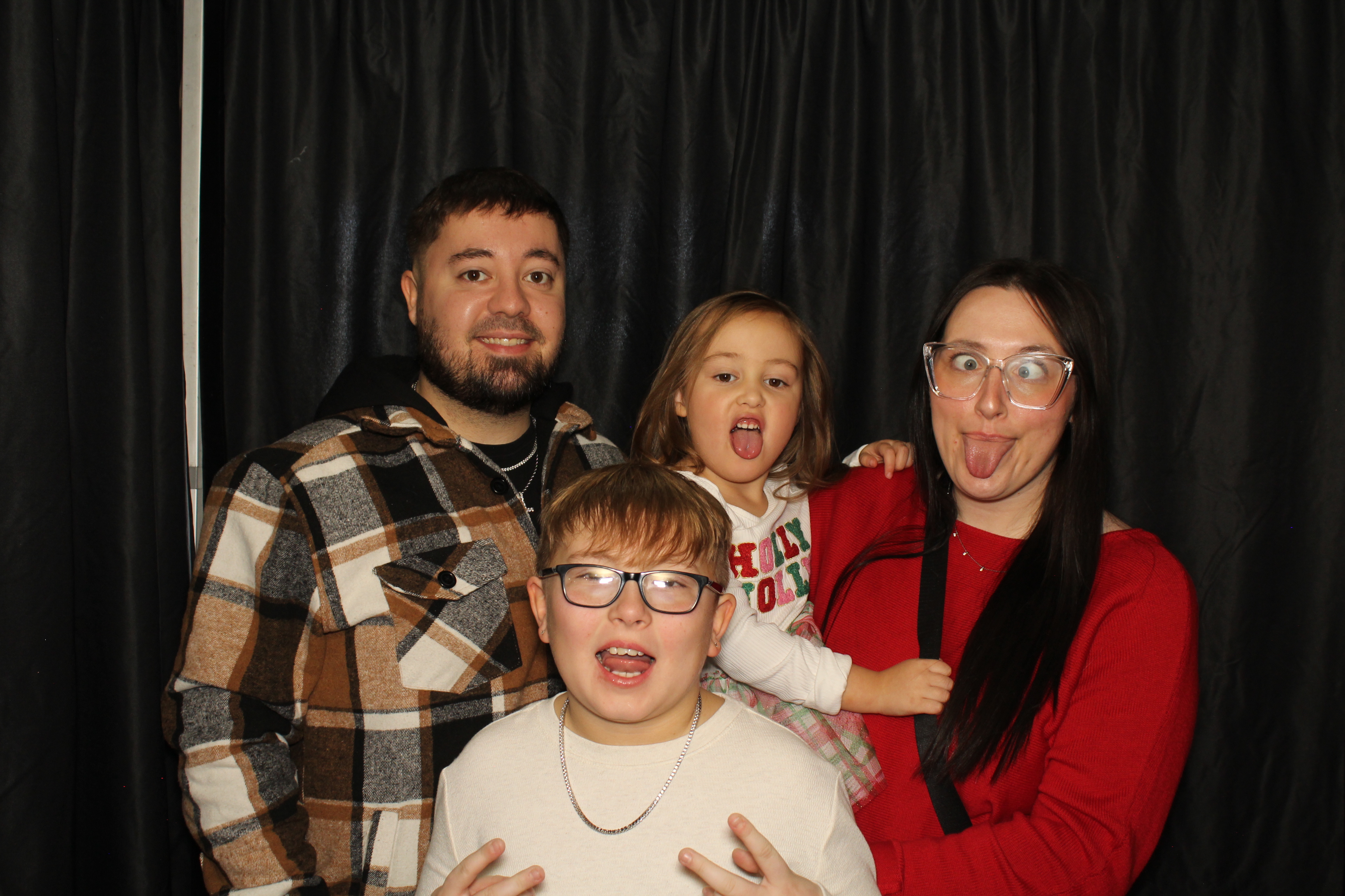 Alkermes Breakfast With Santa | View more photos from the event at gallery.photoboothcincy.com/u/PhotoBoothCincy/Alkermes-Breakfast-With-Santa