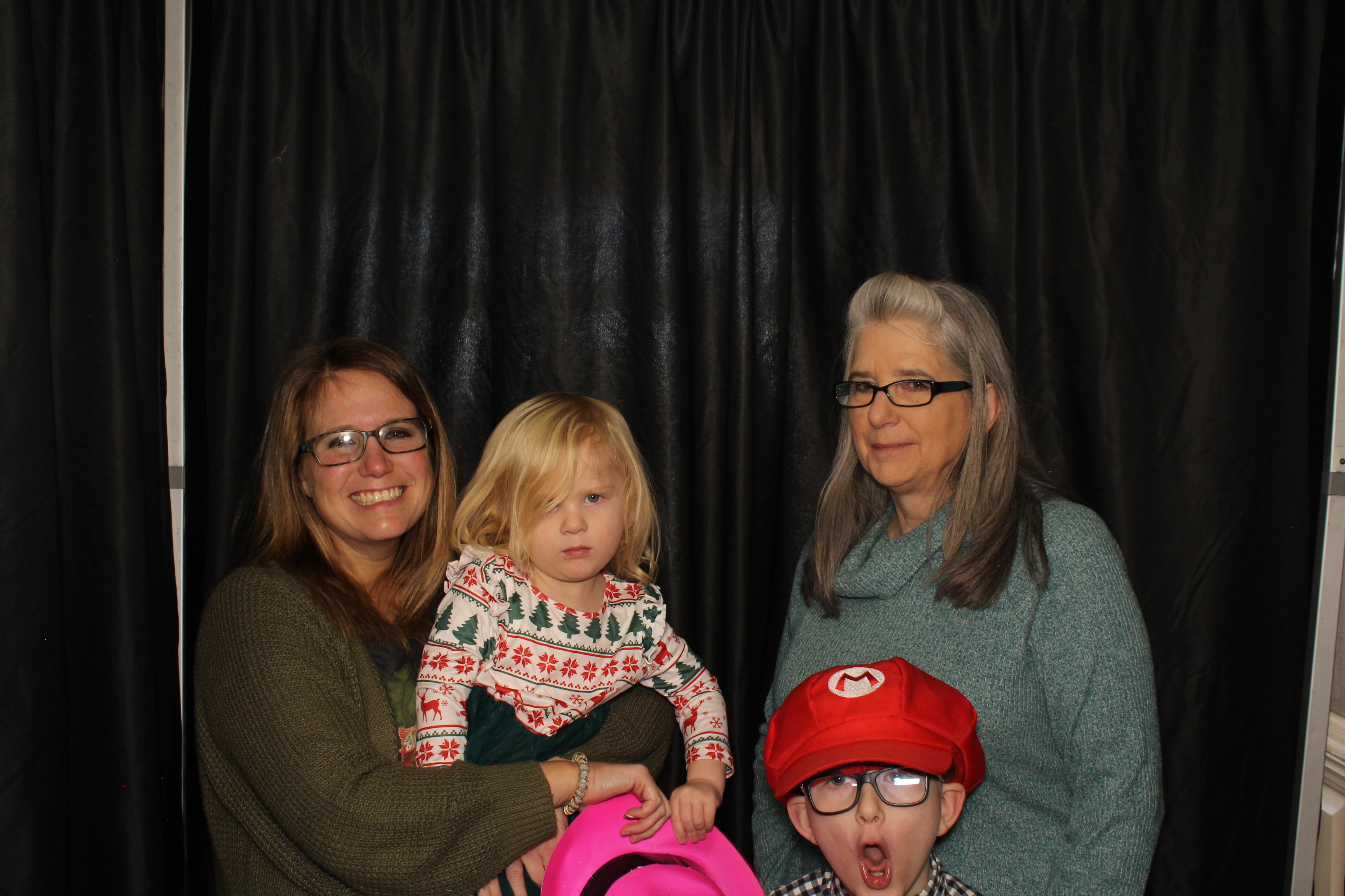 Alkermes Breakfast With Santa | View more photos from the event at gallery.photoboothcincy.com/u/PhotoBoothCincy/Alkermes-Breakfast-With-Santa