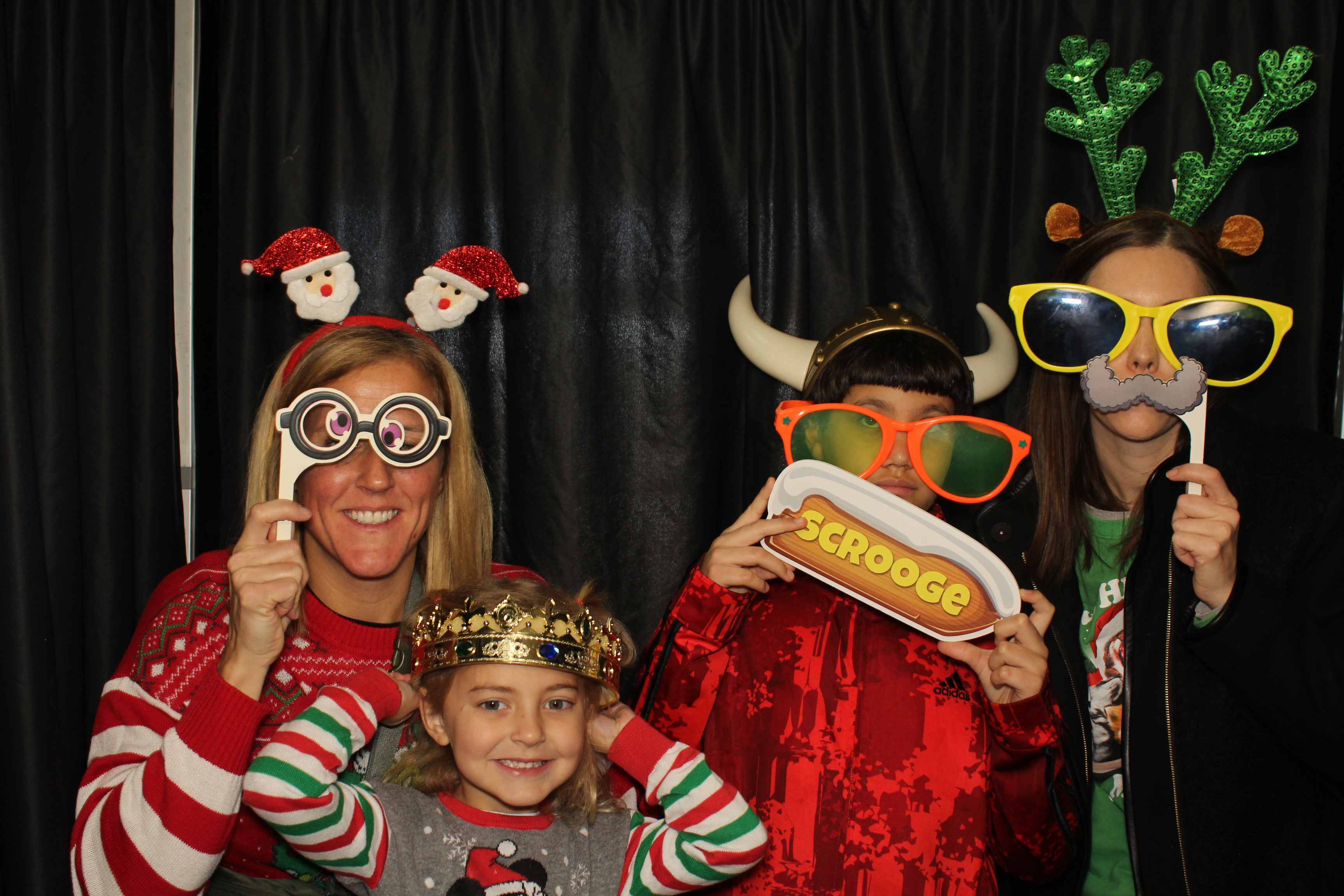 Alkermes Breakfast With Santa | View more photos from the event at gallery.photoboothcincy.com/u/PhotoBoothCincy/Alkermes-Breakfast-With-Santa