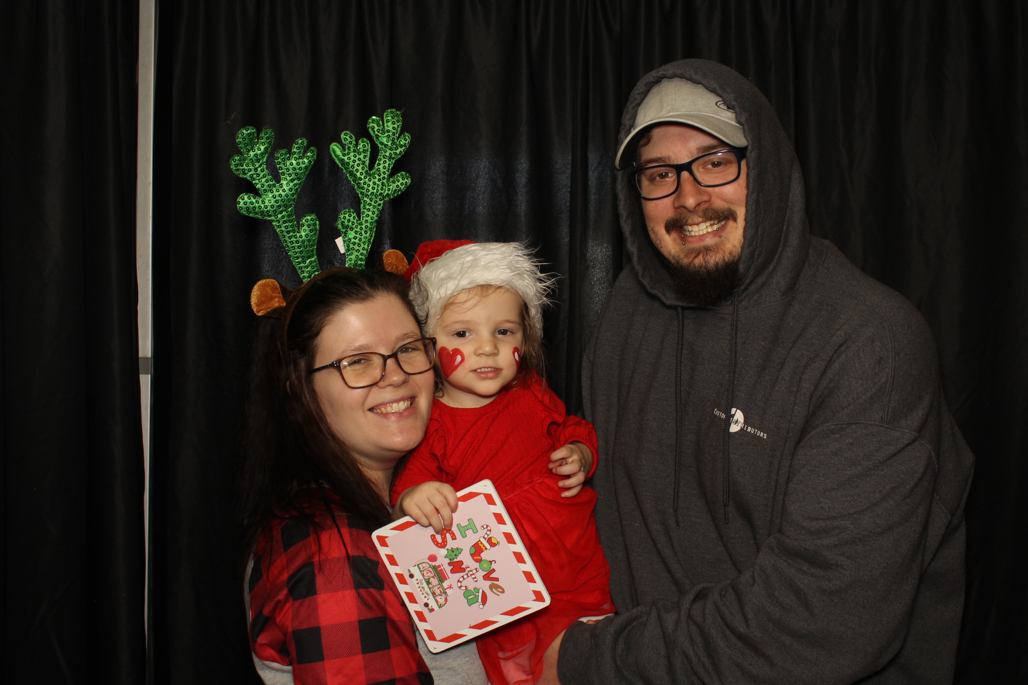 Alkermes Breakfast With Santa | View more photos from the event at gallery.photoboothcincy.com/u/PhotoBoothCincy/Alkermes-Breakfast-With-Santa