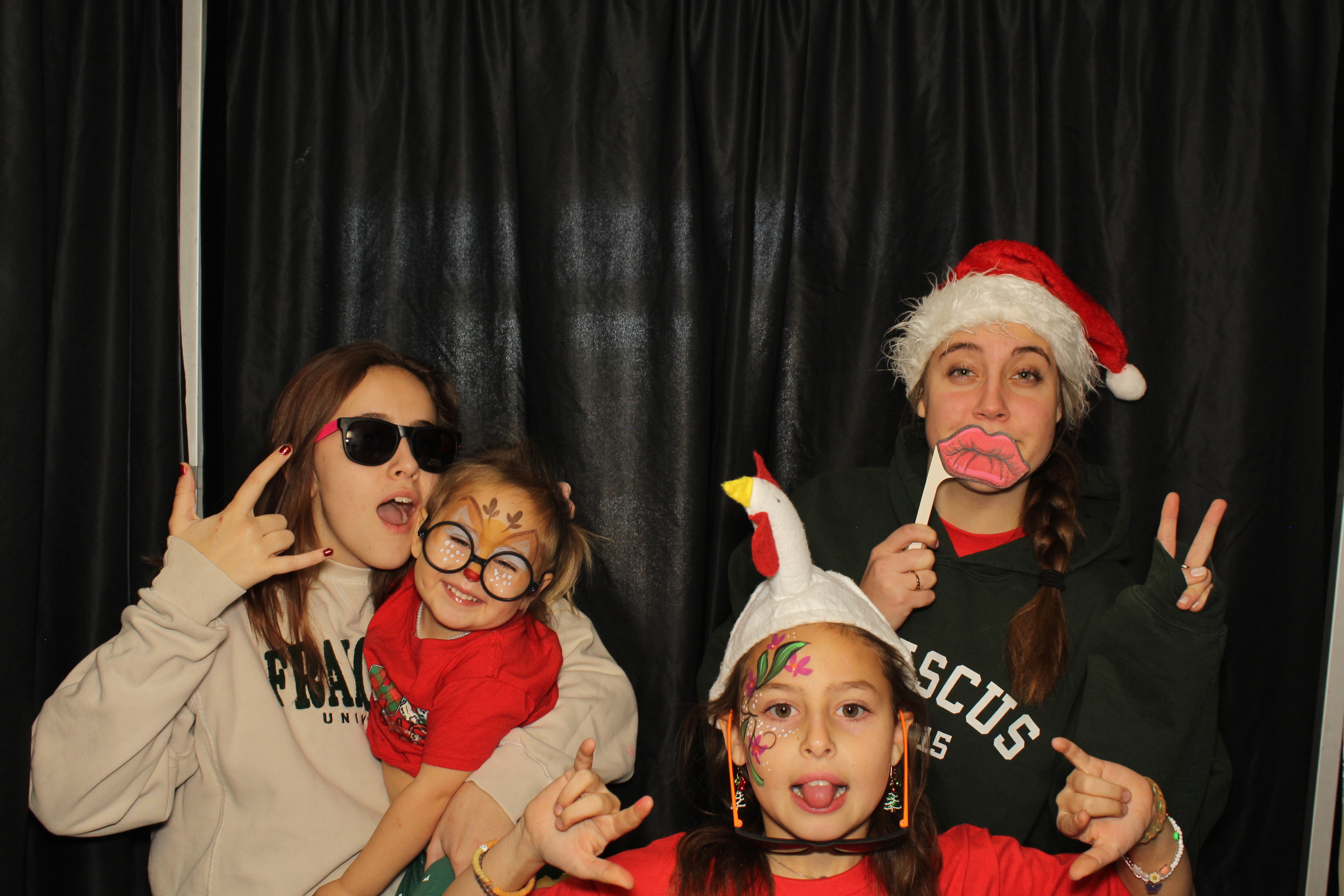 Alkermes Breakfast With Santa | View more photos from the event at gallery.photoboothcincy.com/u/PhotoBoothCincy/Alkermes-Breakfast-With-Santa