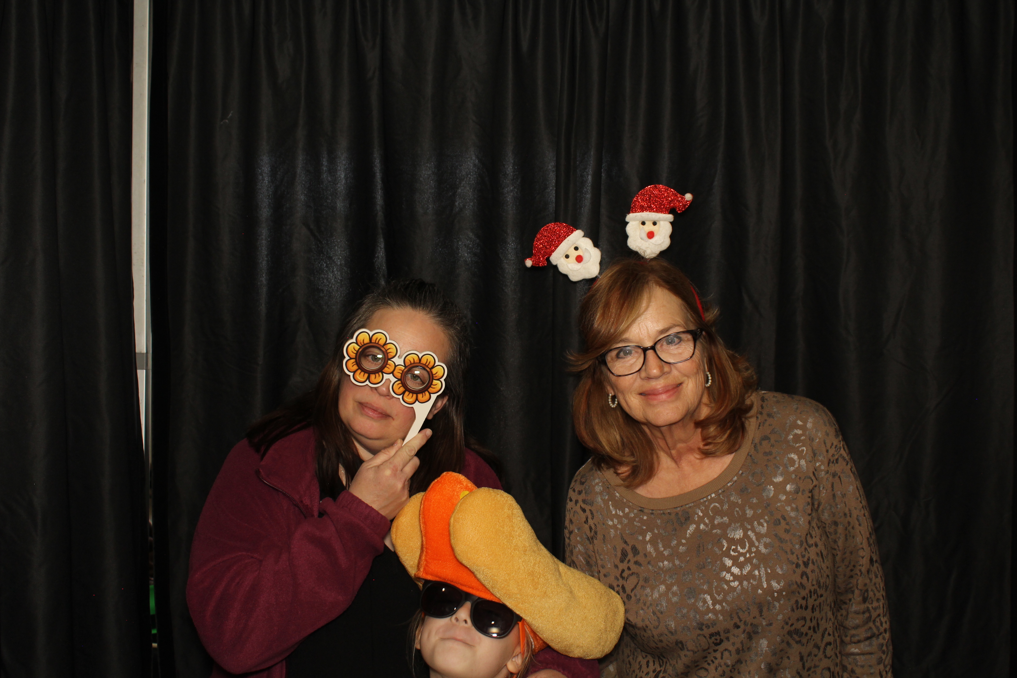 Alkermes Breakfast With Santa | View more photos from the event at gallery.photoboothcincy.com/u/PhotoBoothCincy/Alkermes-Breakfast-With-Santa