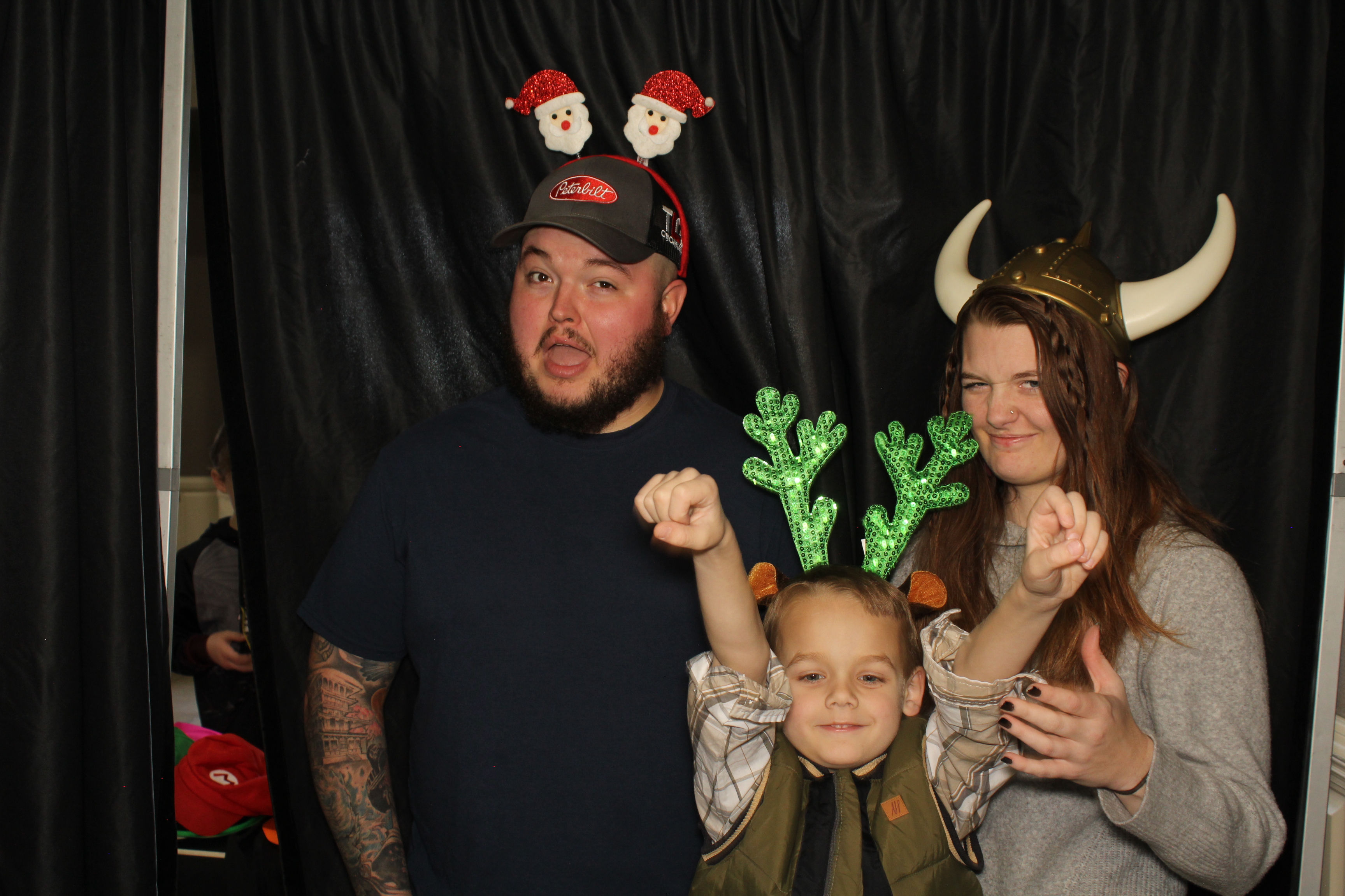 Alkermes Breakfast With Santa | View more photos from the event at gallery.photoboothcincy.com/u/PhotoBoothCincy/Alkermes-Breakfast-With-Santa