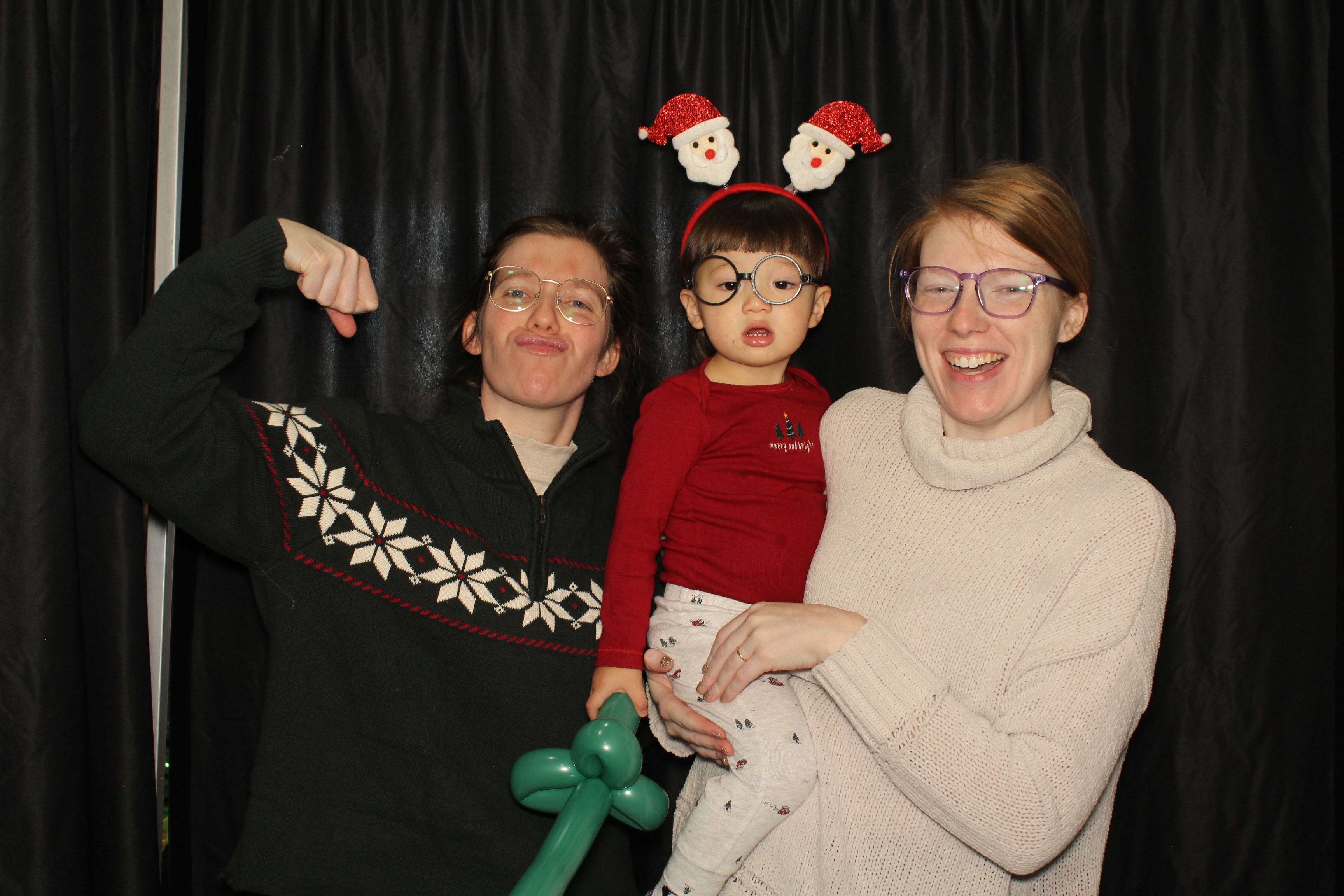 Alkermes Breakfast With Santa | View more photos from the event at gallery.photoboothcincy.com/u/PhotoBoothCincy/Alkermes-Breakfast-With-Santa-0