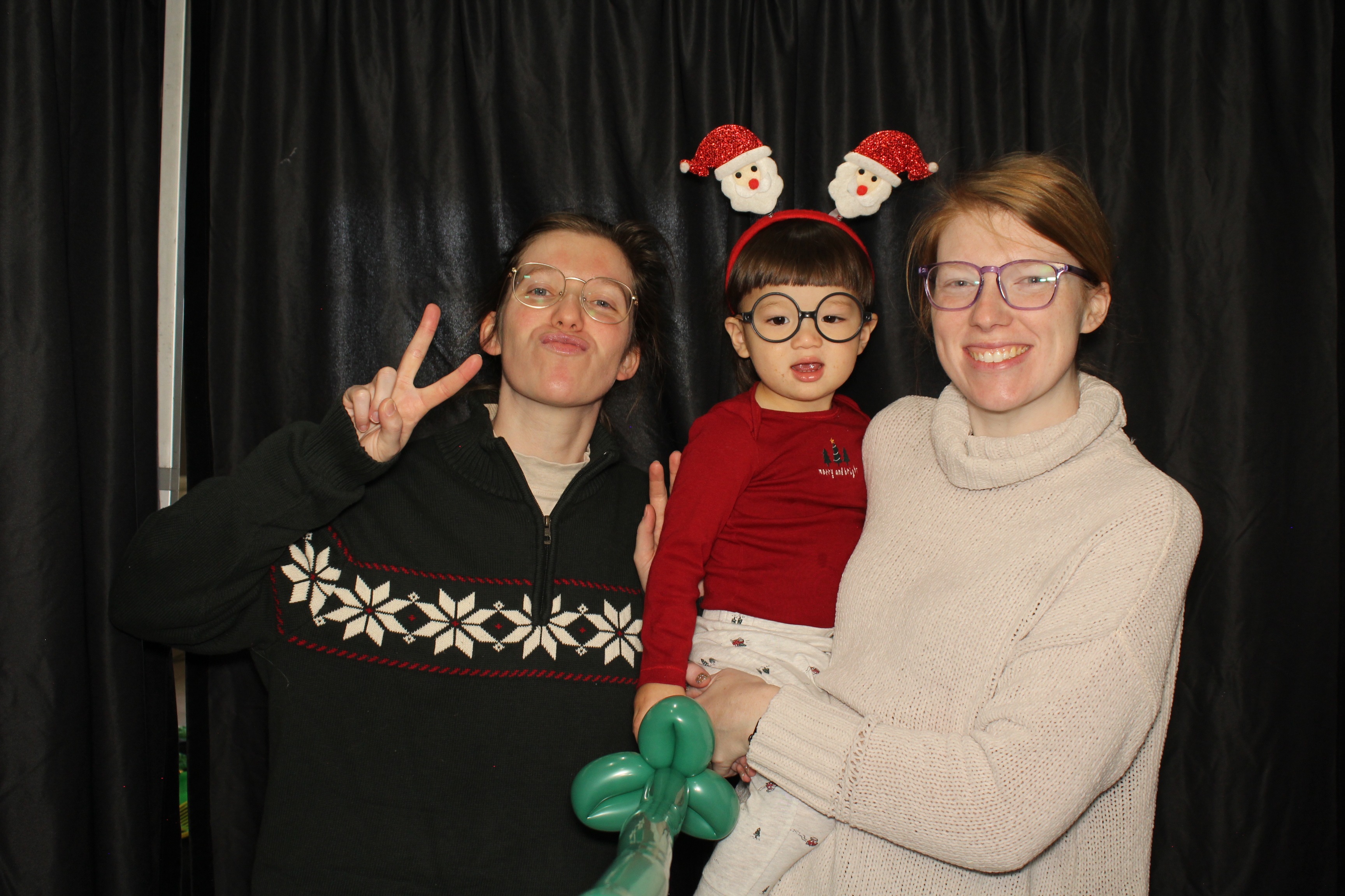 Alkermes Breakfast With Santa | View more photos from the event at gallery.photoboothcincy.com/u/PhotoBoothCincy/Alkermes-Breakfast-With-Santa