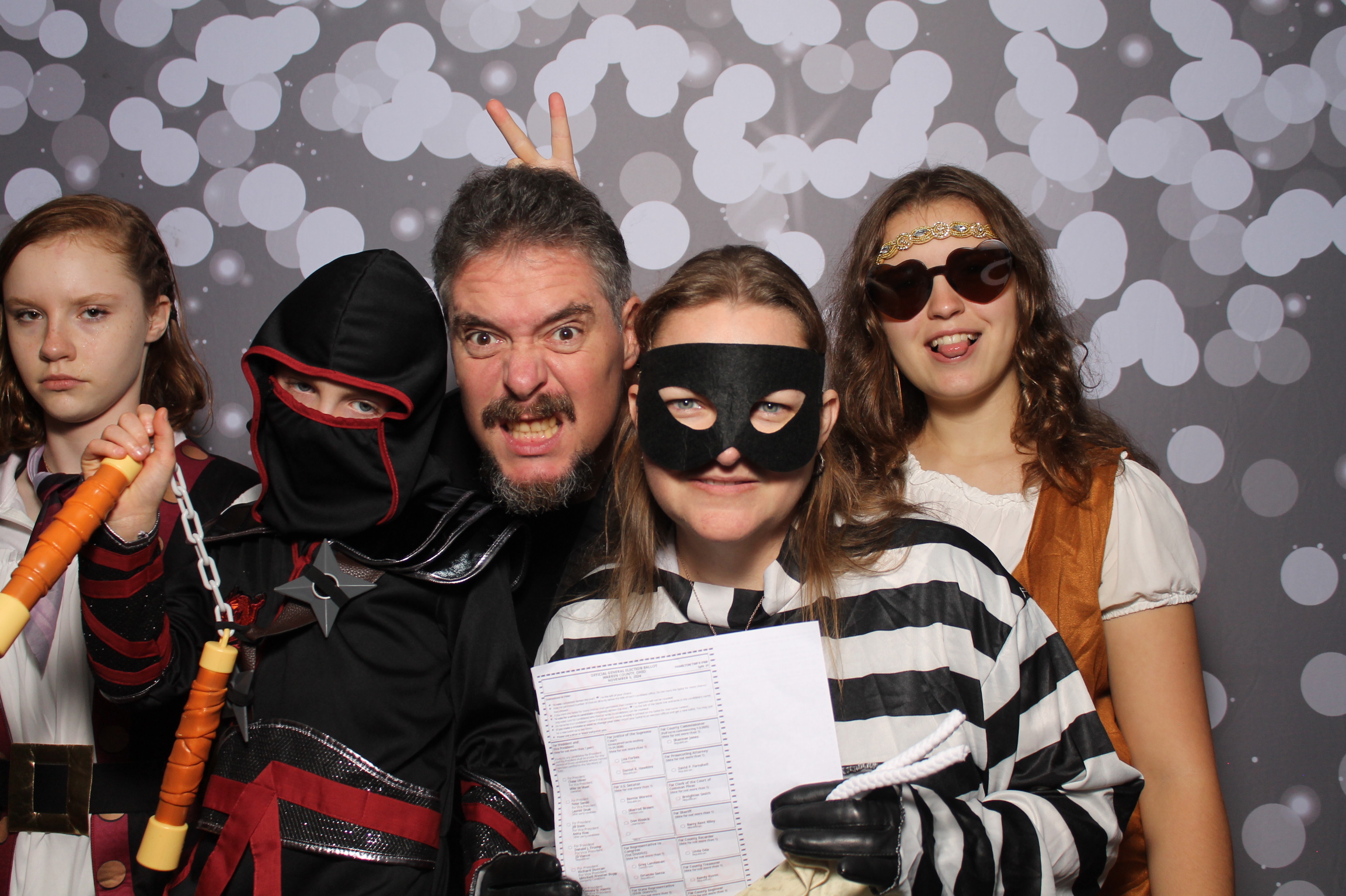 Amanda Matthews Halloween Party | View more photos from the event at gallery.photoboothcincy.com/u/PhotoBoothCincy/Amanda-Matthews-Halloween-Party