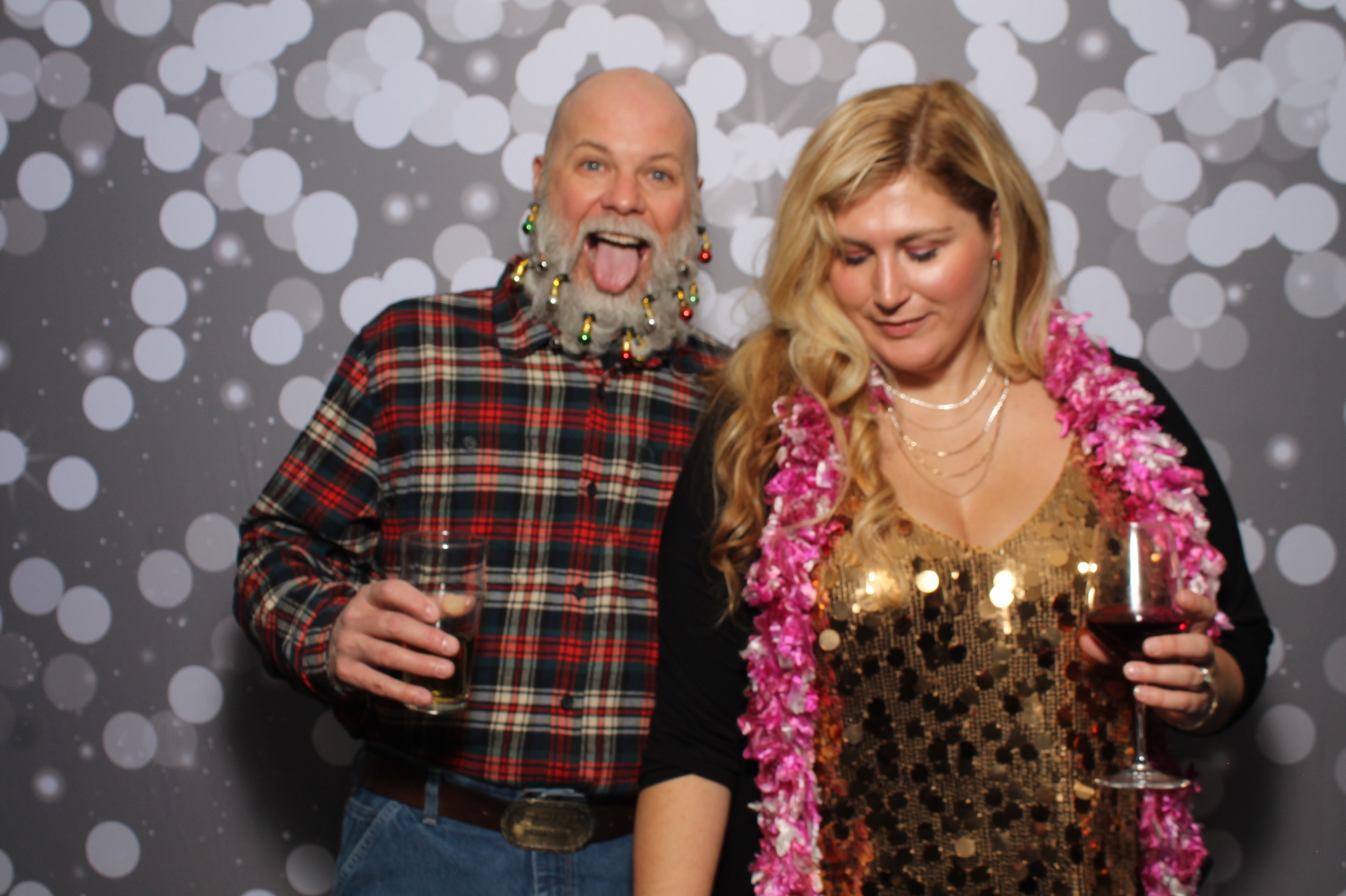 American Sound & Electronics | View more photos from the event at gallery.photoboothcincy.com/u/PhotoBoothCincy/American-Sound-Electronics