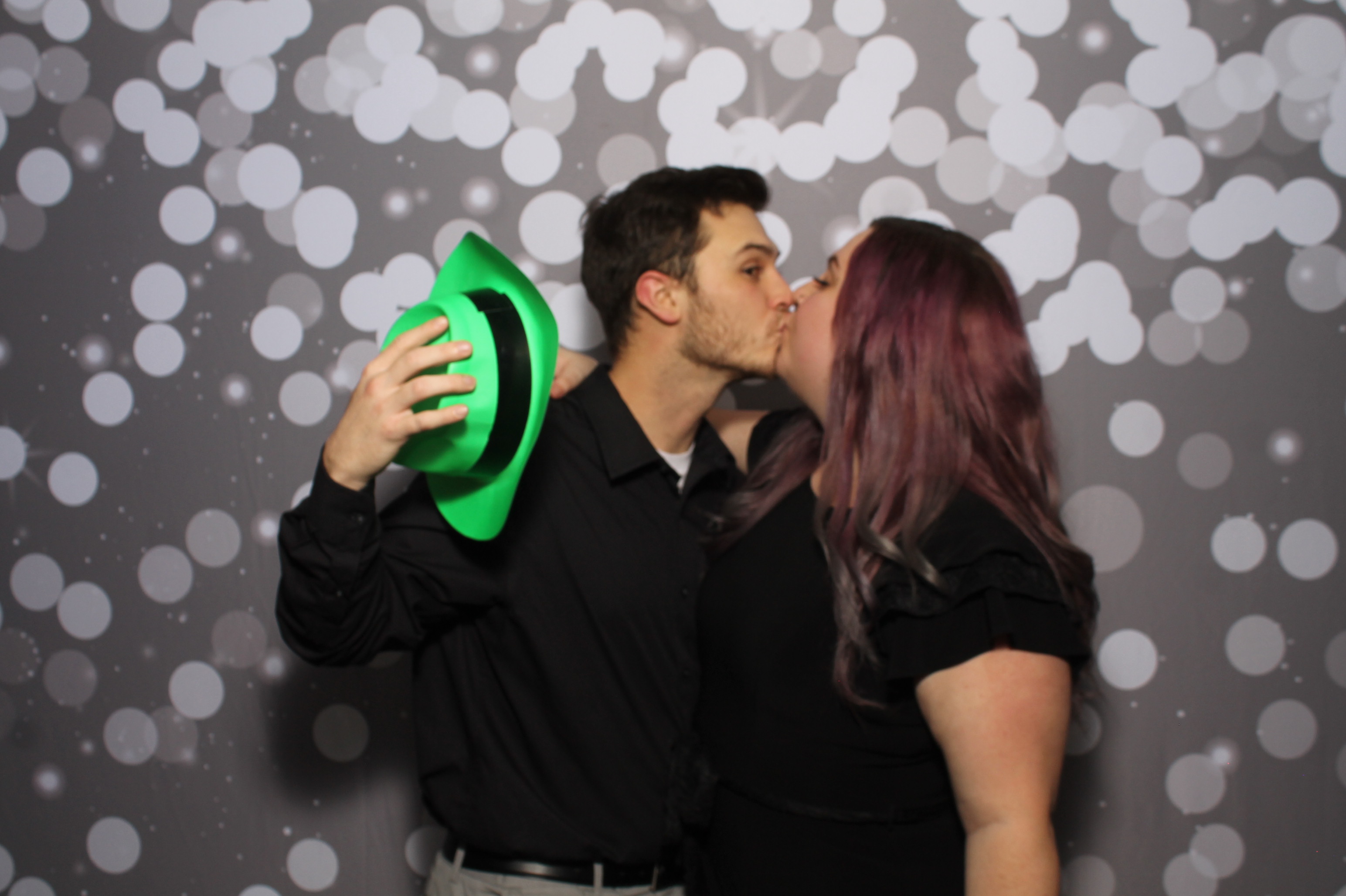American Sound & Electronics | View more photos from the event at gallery.photoboothcincy.com/u/PhotoBoothCincy/American-Sound-Electronics