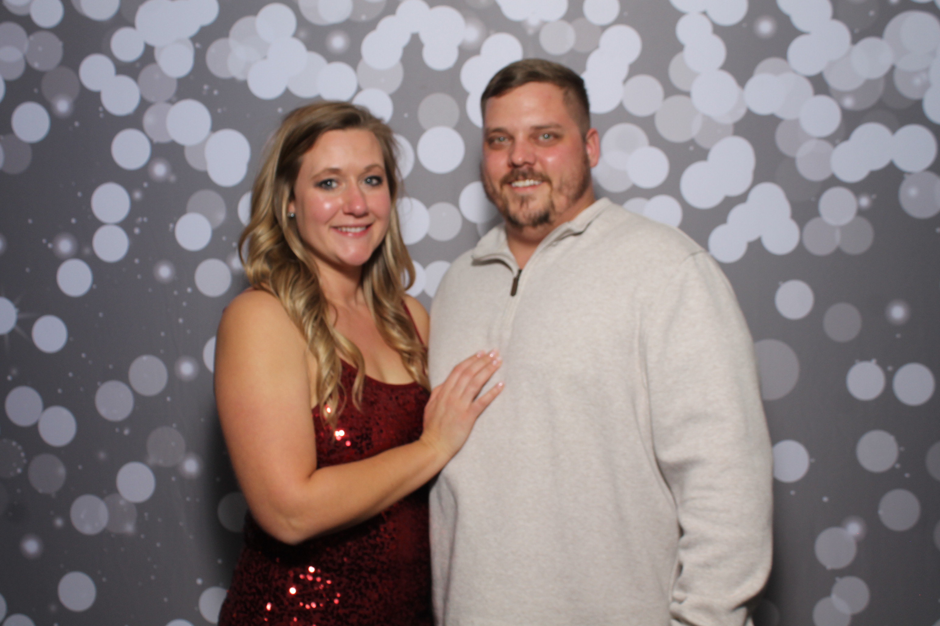 American Sound & Electronics | View more photos from the event at gallery.photoboothcincy.com/u/PhotoBoothCincy/American-Sound-Electronics