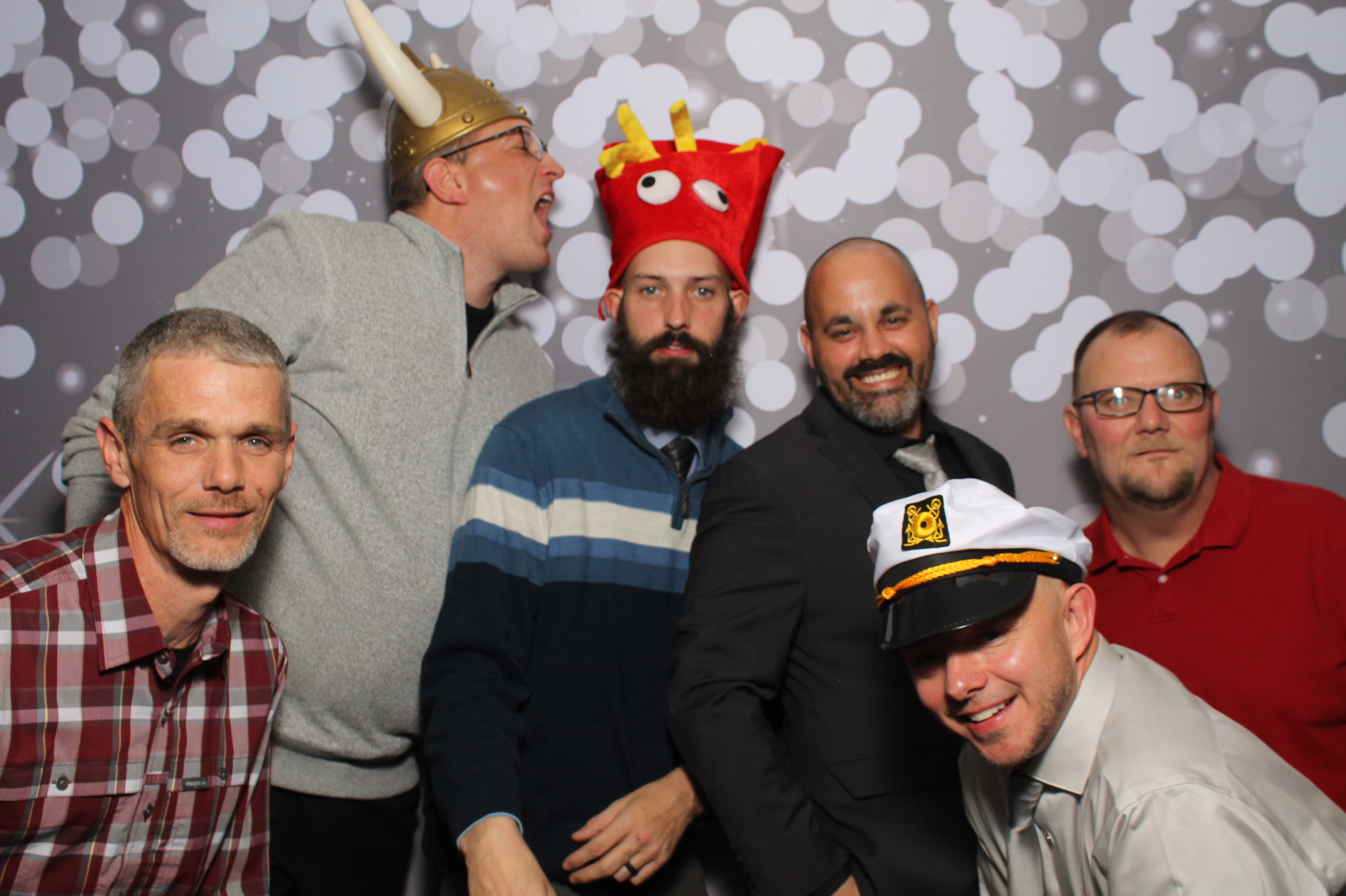 American Sound & Electronics | View more photos from the event at gallery.photoboothcincy.com/u/PhotoBoothCincy/American-Sound-Electronics