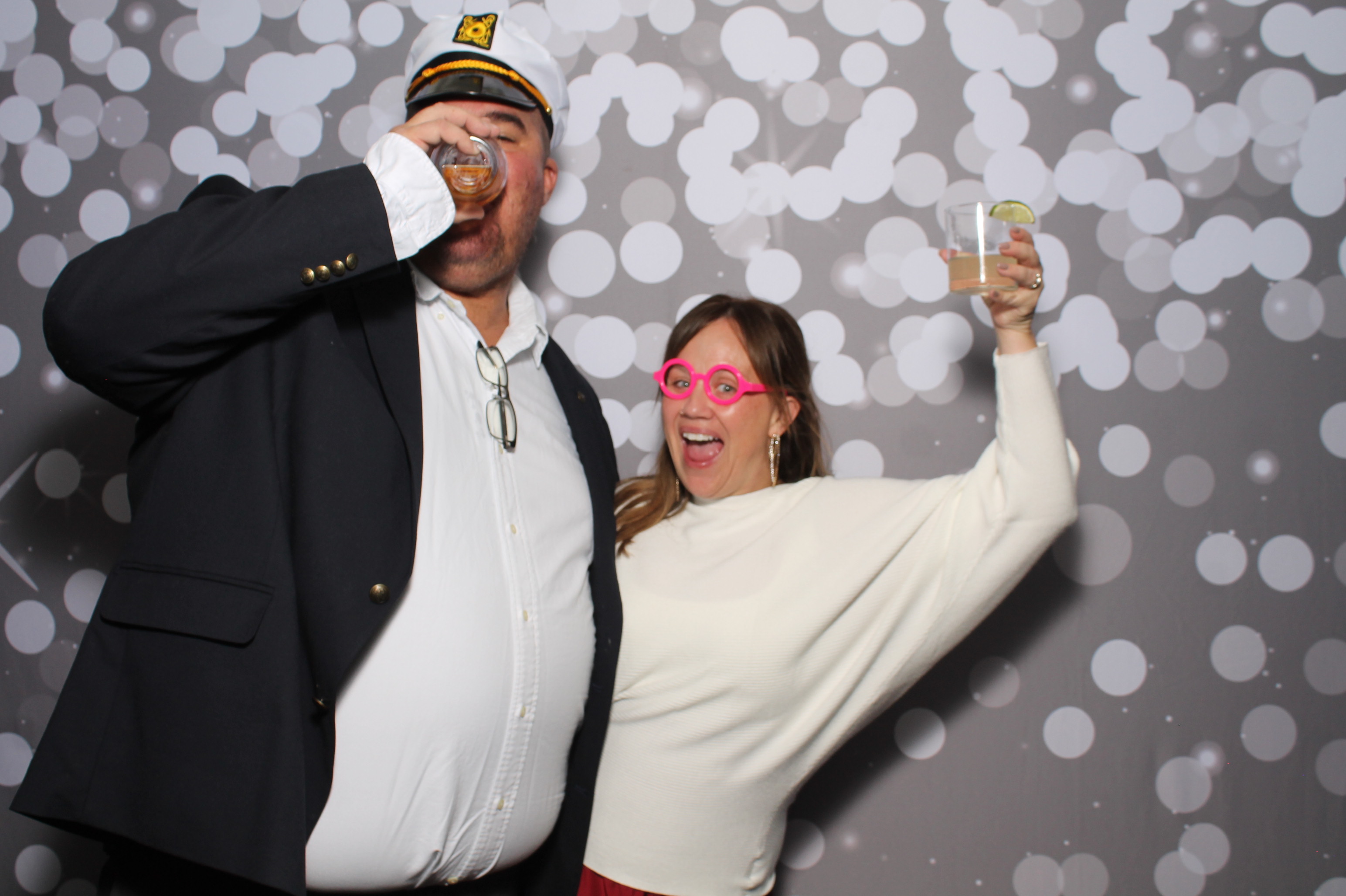 American Sound & Electronics | View more photos from the event at gallery.photoboothcincy.com/u/PhotoBoothCincy/American-Sound-Electronics