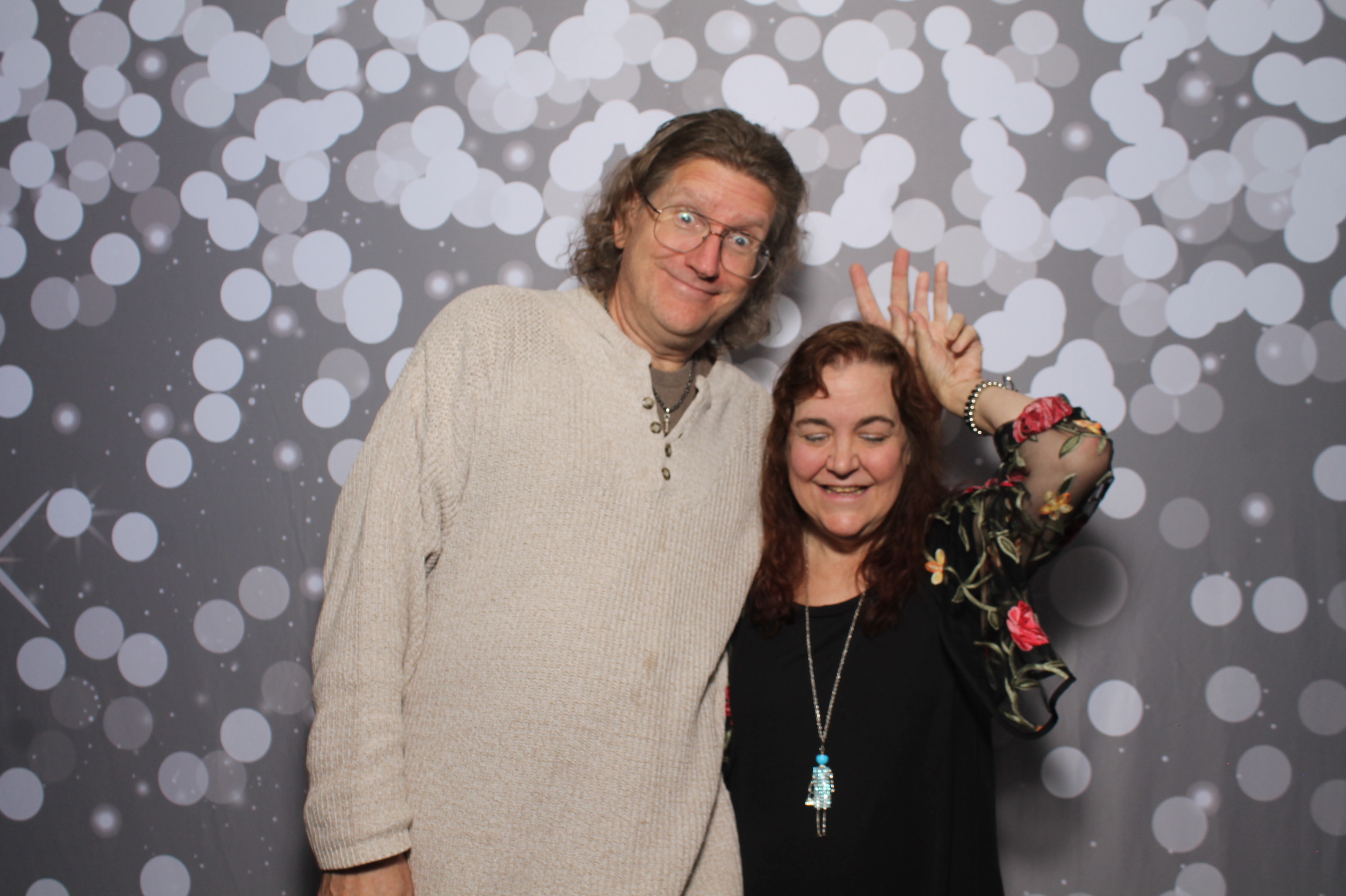 American Sound & Electronics | View more photos from the event at gallery.photoboothcincy.com/u/PhotoBoothCincy/American-Sound-Electronics