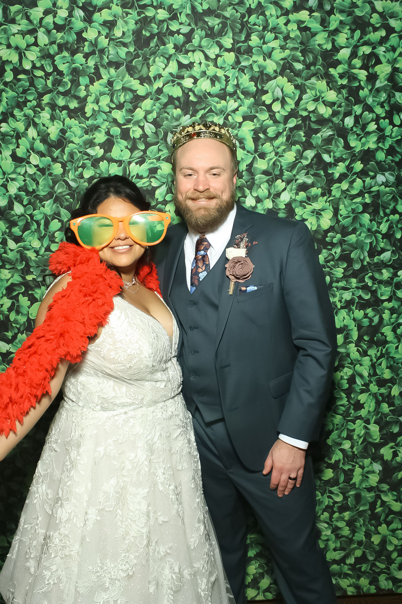 Annmarie & Jason | View more photos from the event at gallery.photoboothcincy.com/u/PhotoBoothCincy/Annmarie-Jason