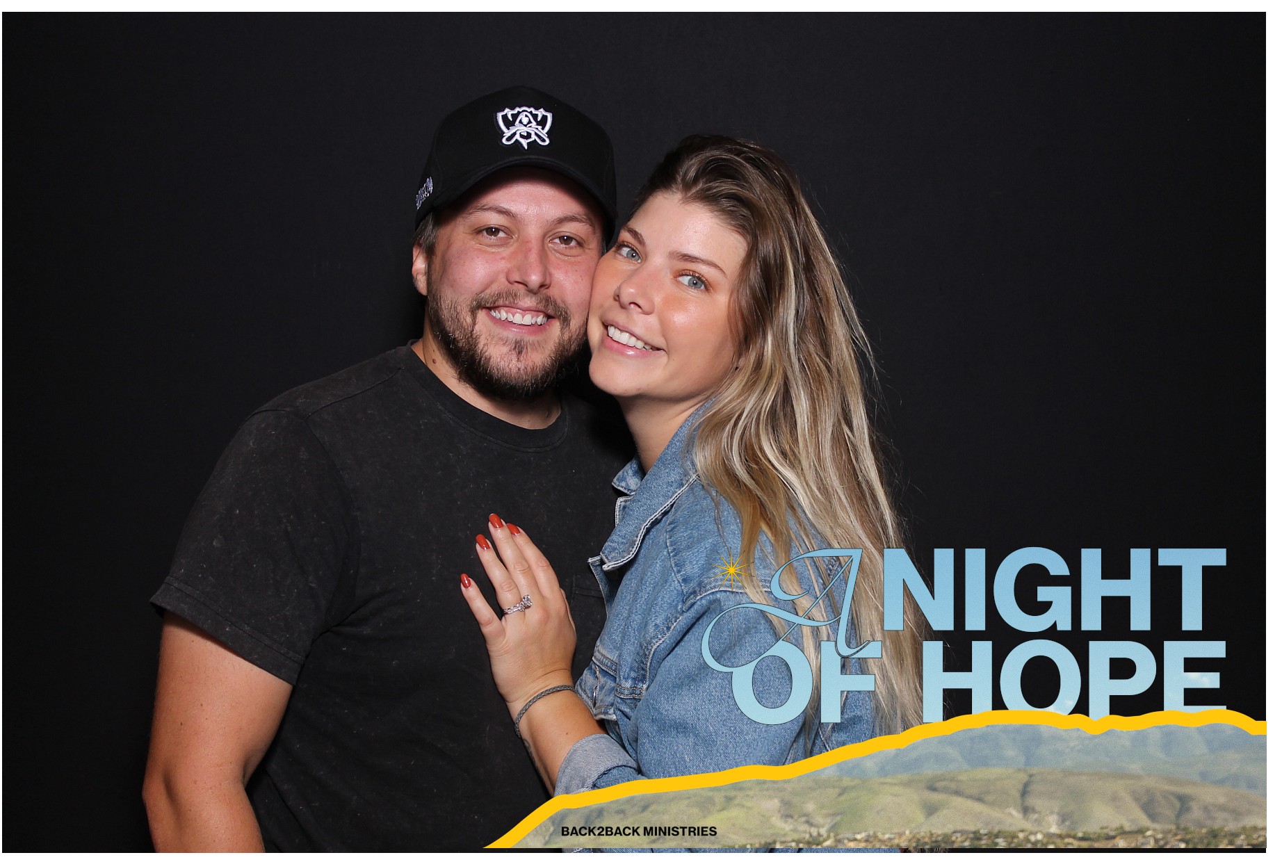 Back2Back A Night Of Hope | View more photos from the event at gallery.photoboothcincy.com/u/PhotoBoothCincy/Back2Back-A-Night-Of-Hope