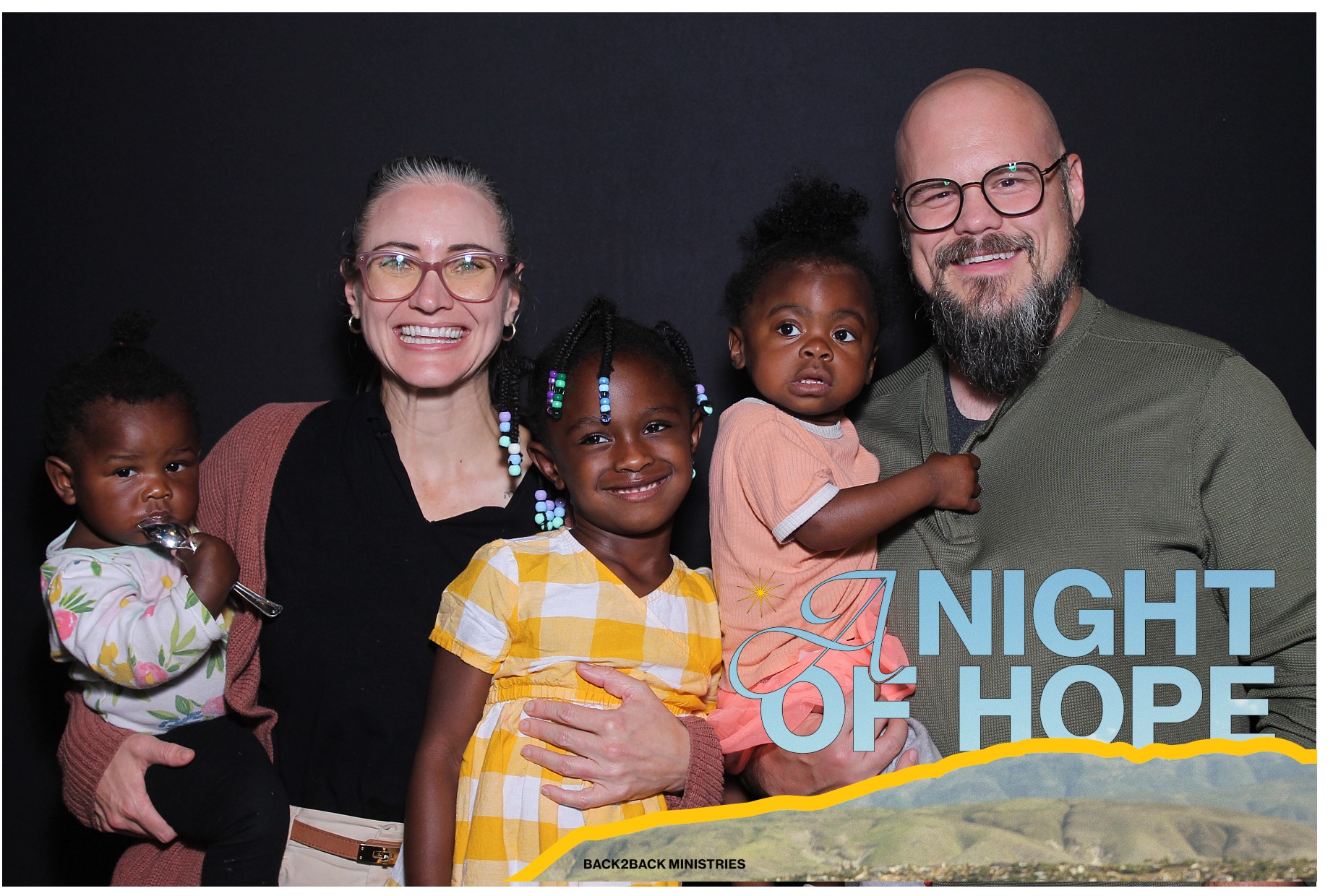 Back2Back A Night Of Hope | View more photos from the event at gallery.photoboothcincy.com/u/PhotoBoothCincy/Back2Back-A-Night-Of-Hope