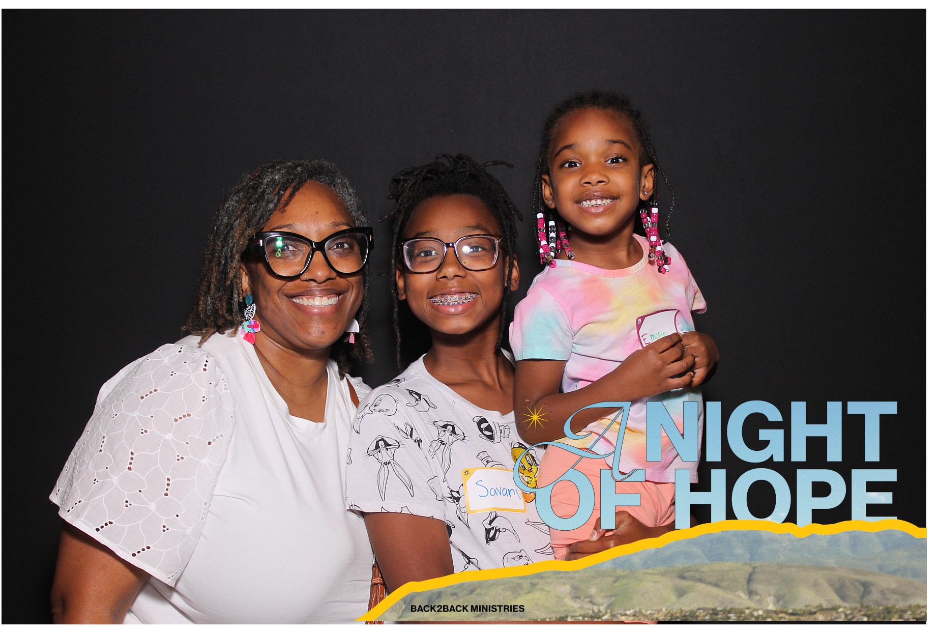 Back2Back A Night Of Hope | View more photos from the event at gallery.photoboothcincy.com/u/PhotoBoothCincy/Back2Back-A-Night-Of-Hope