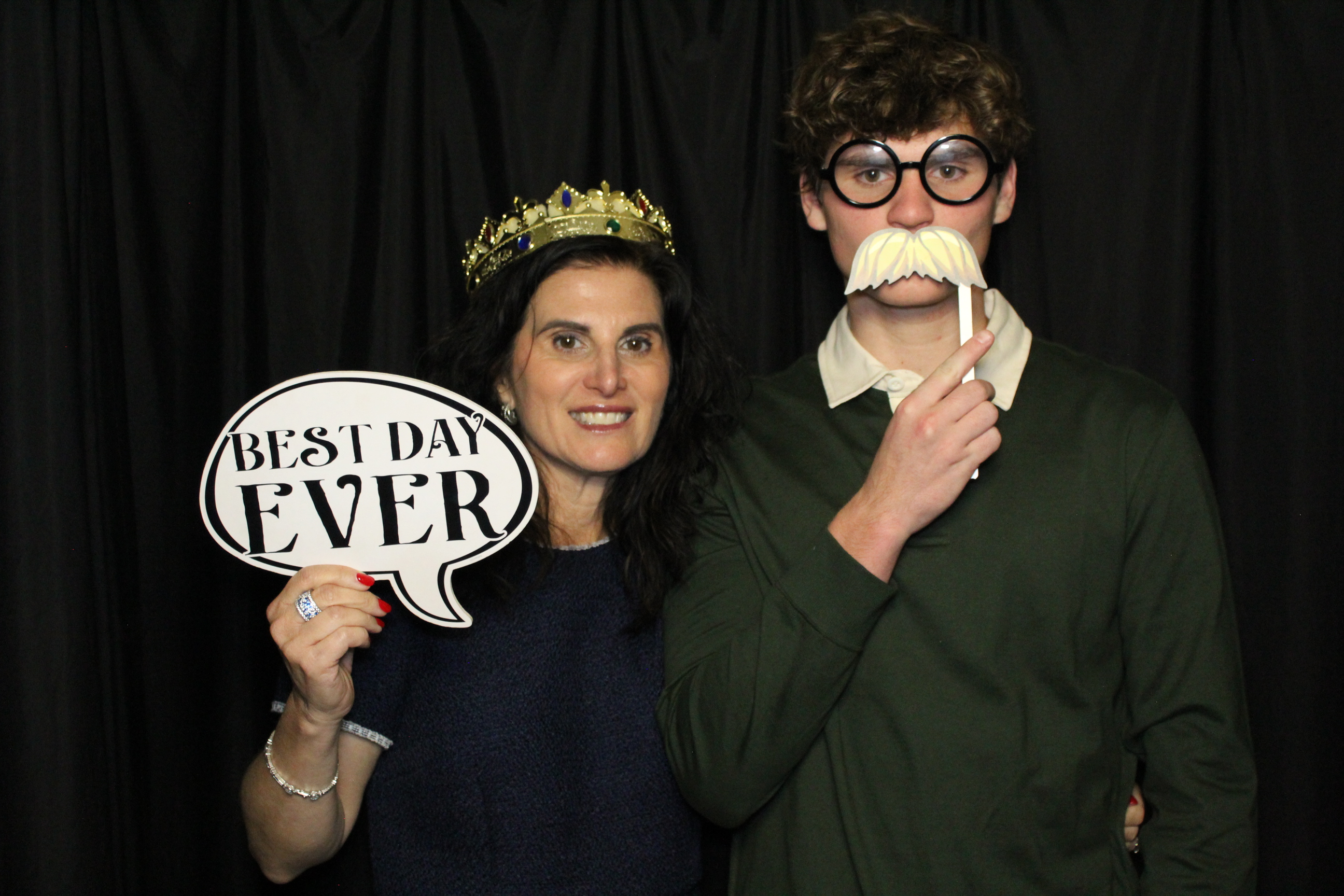 Bernard Hess Wedding | View more photos from the event at gallery.photoboothcincy.com/u/PhotoBoothCincy/Bernard-Hess-Wedding