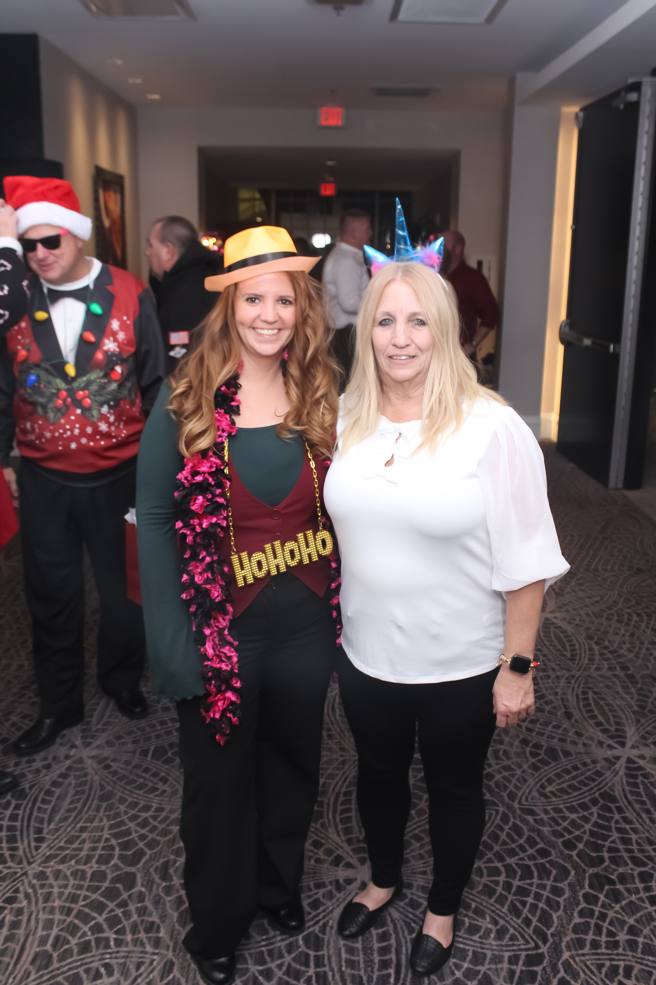 Blue Star Holiday Party | View more photos from the event at gallery.photoboothcincy.com/u/PhotoBoothCincy/Blue-Star-Holiday-Party