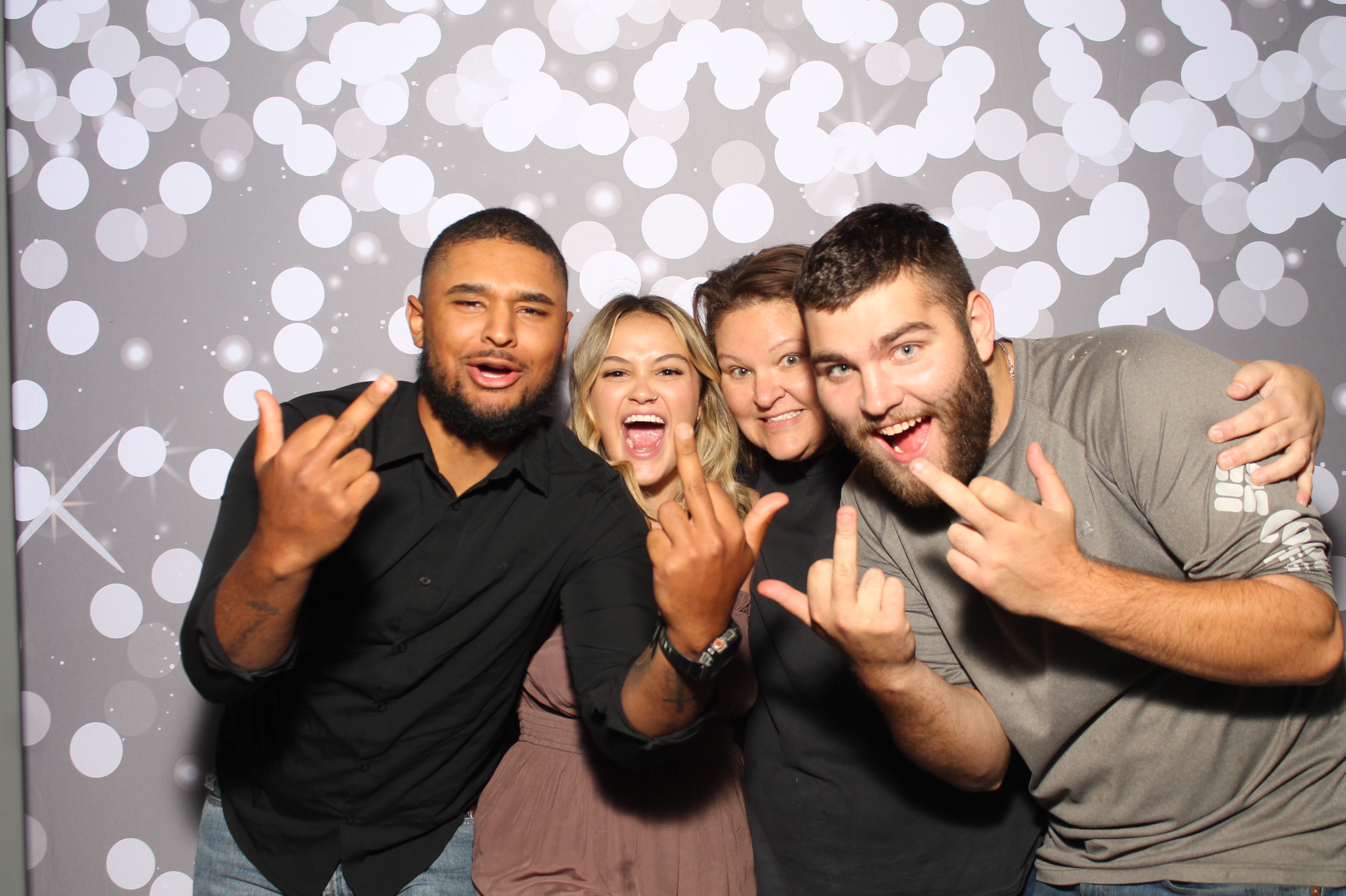 Bodkin's Wedding | View more photos from the event at gallery.photoboothcincy.com/u/PhotoBoothCincy/Bodkins-Wedding